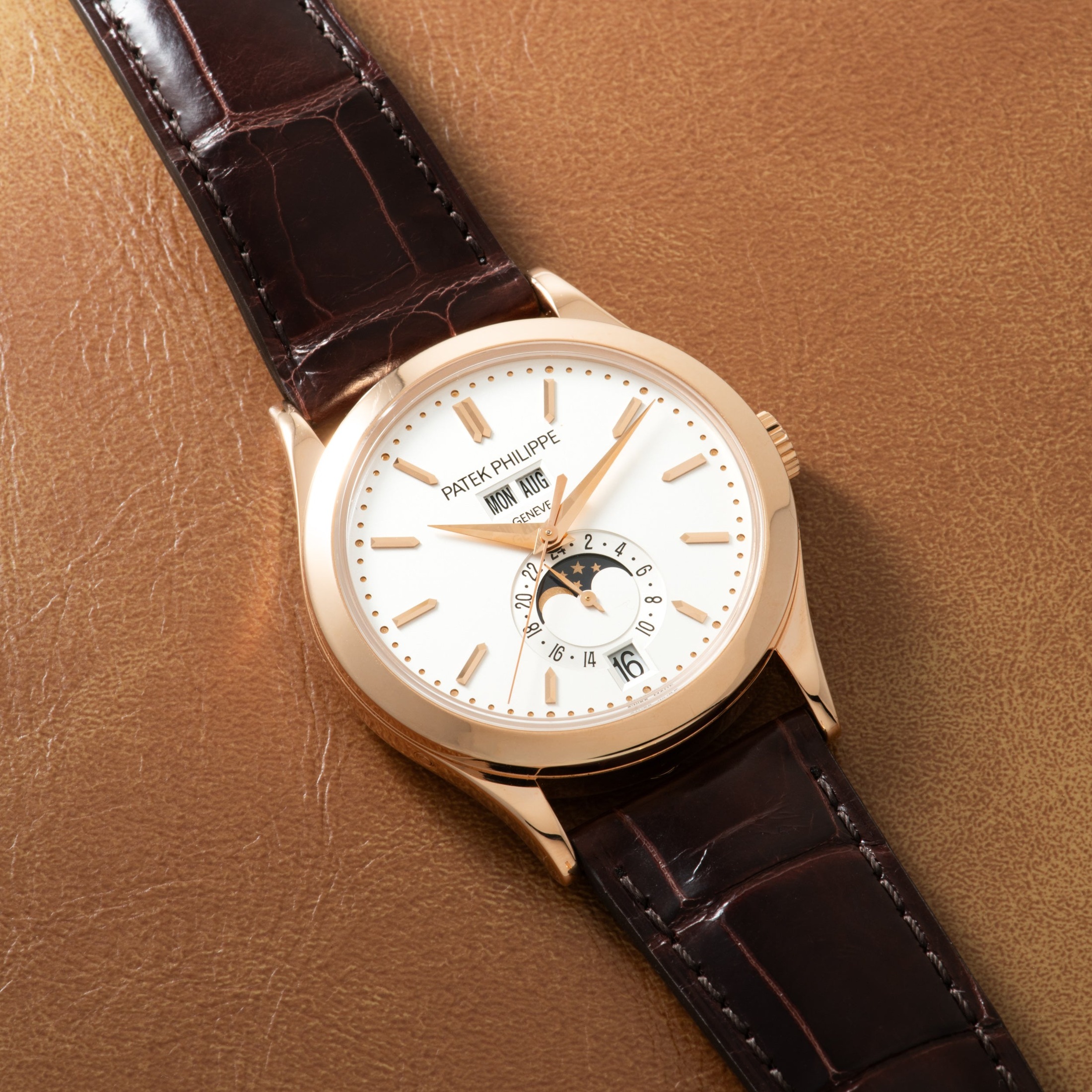 تصویر منبع؛ ساعت Patek Philippe Annual Calendar مدل 5396R-011