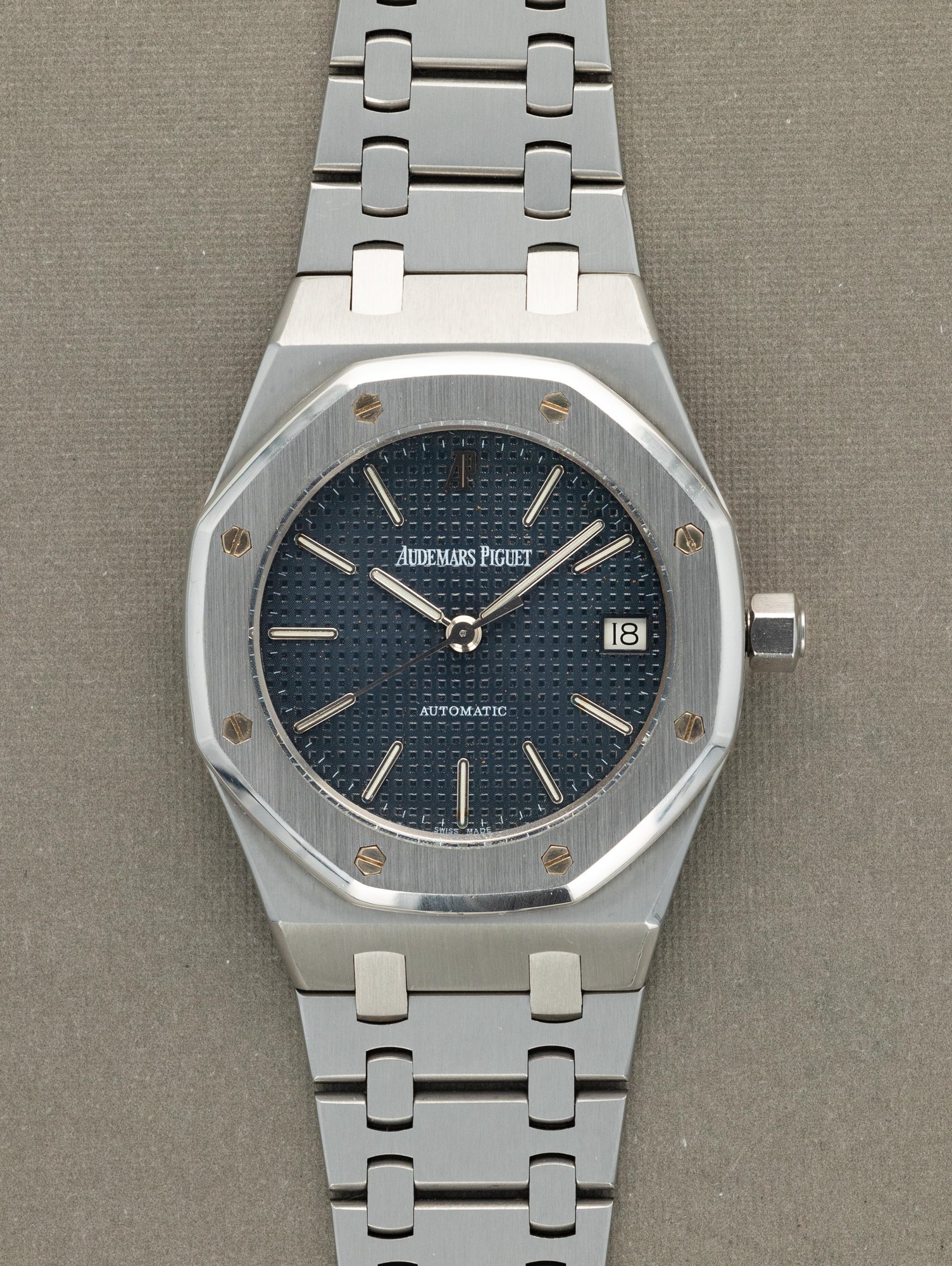 تصویر منبع؛ ساعت مچی Audemars Piguet Royal Oak 'Midsize' رفرنس 14790ST