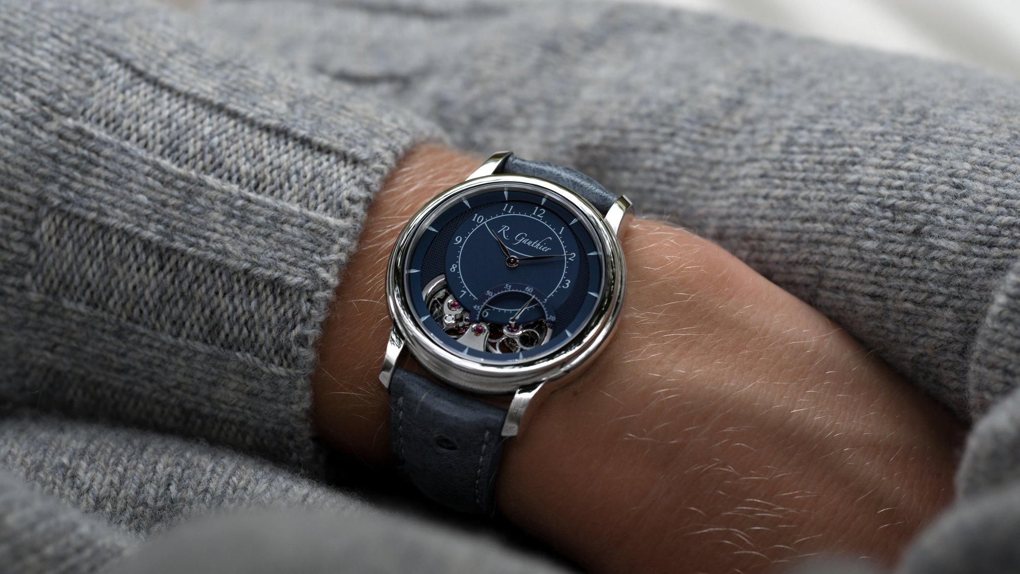 تصویر منبع؛ ساعت مچی Romain Gauthier مدل Prestige HMS Ten از جنس پلاتین نسخه محدود