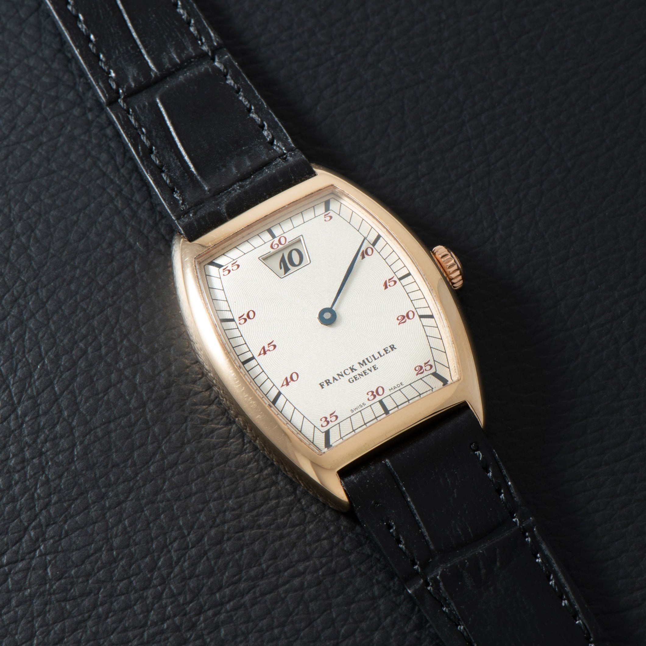 تصویر منبع؛ ساعت مچی Franck Muller Cintrée Curvex Jumping Hour رفرنس 7500 SC