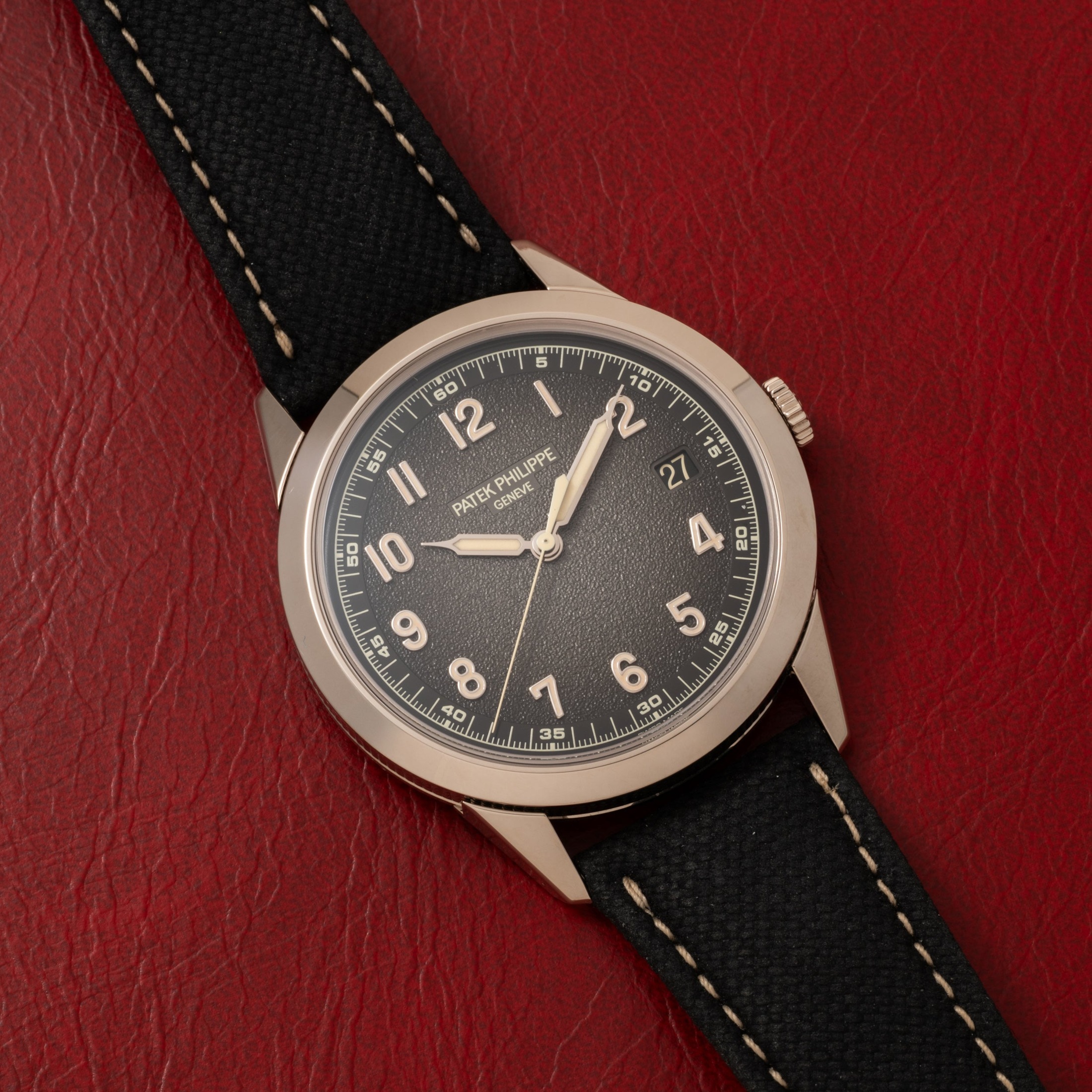 تصویر منبع؛ ساعت Patek Philippe Calatrava Ref. 5226G-001