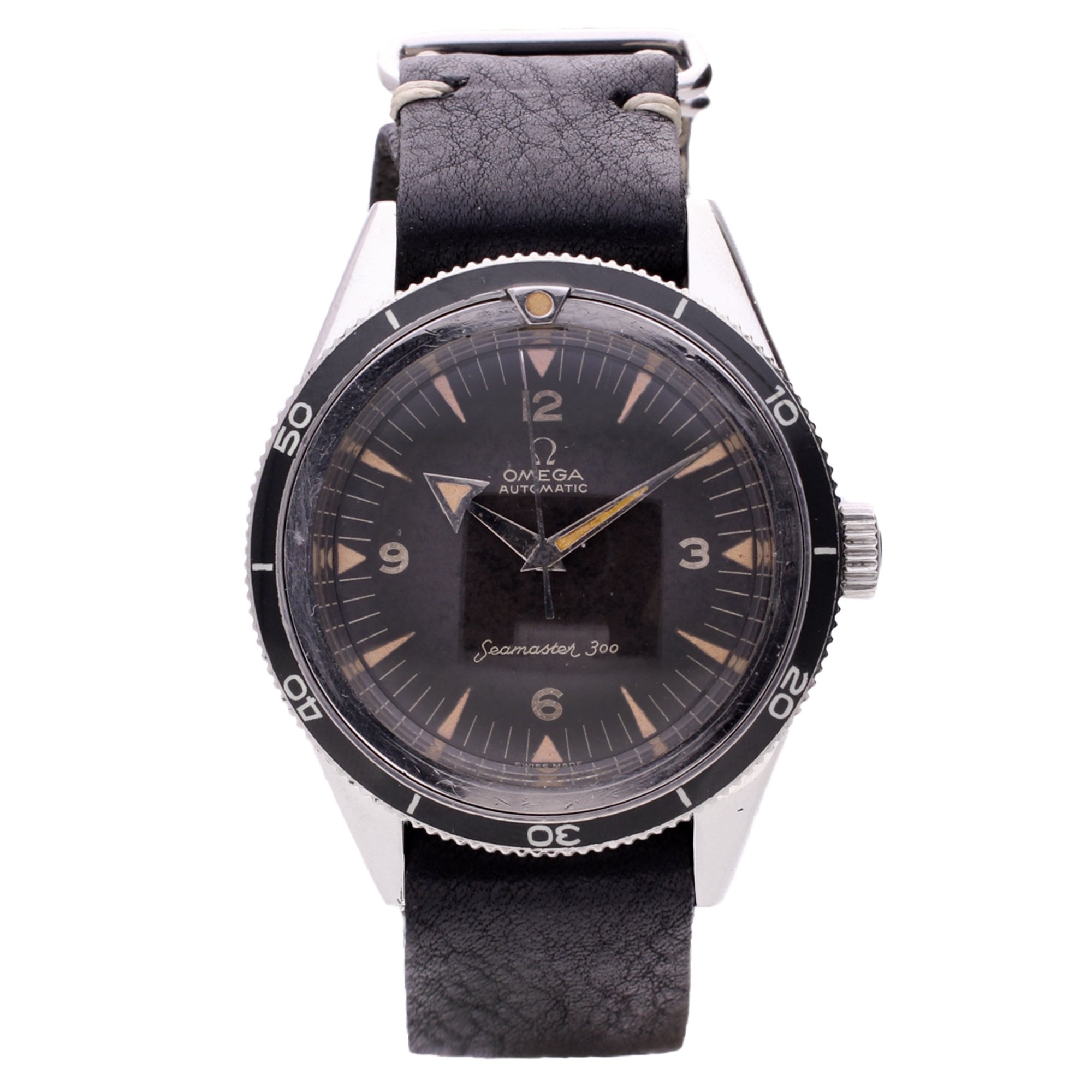 تصویر منبع؛ ساعت مچی خودکار OMEGA Seamaster 300 از جنس استیل ضدزنگ، ۱۹۵۸