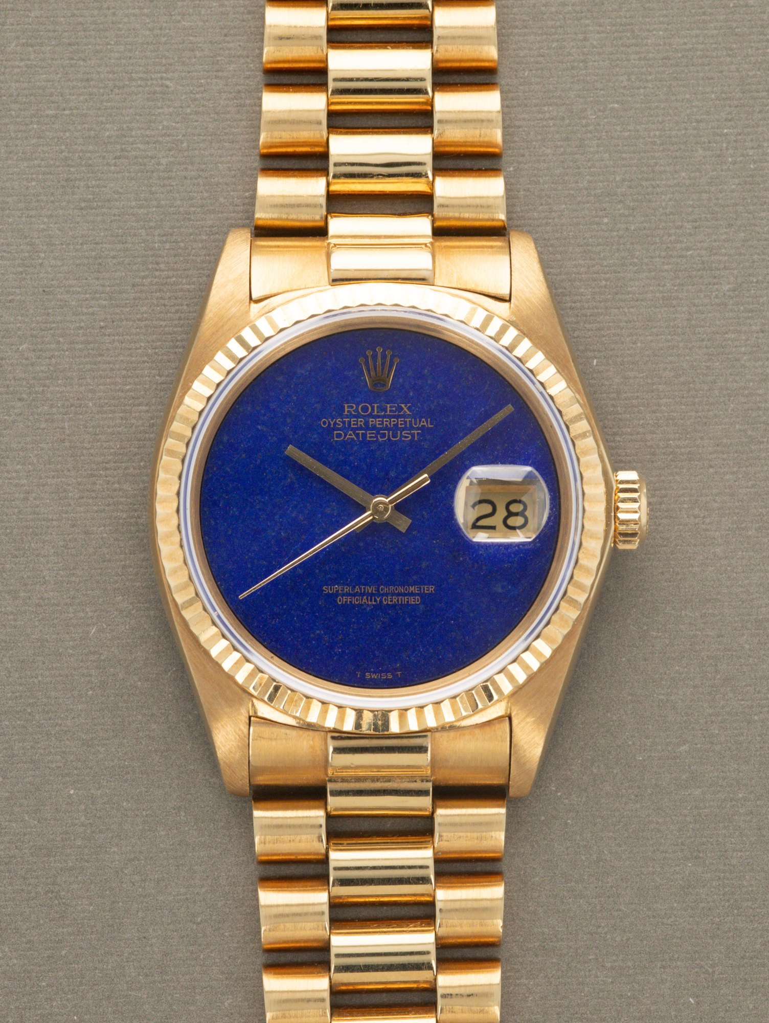 تصویر منبع؛ ساعت مچی طلای Rolex Datejust رفرنس 16018 با صفحه سنگ لاجورد