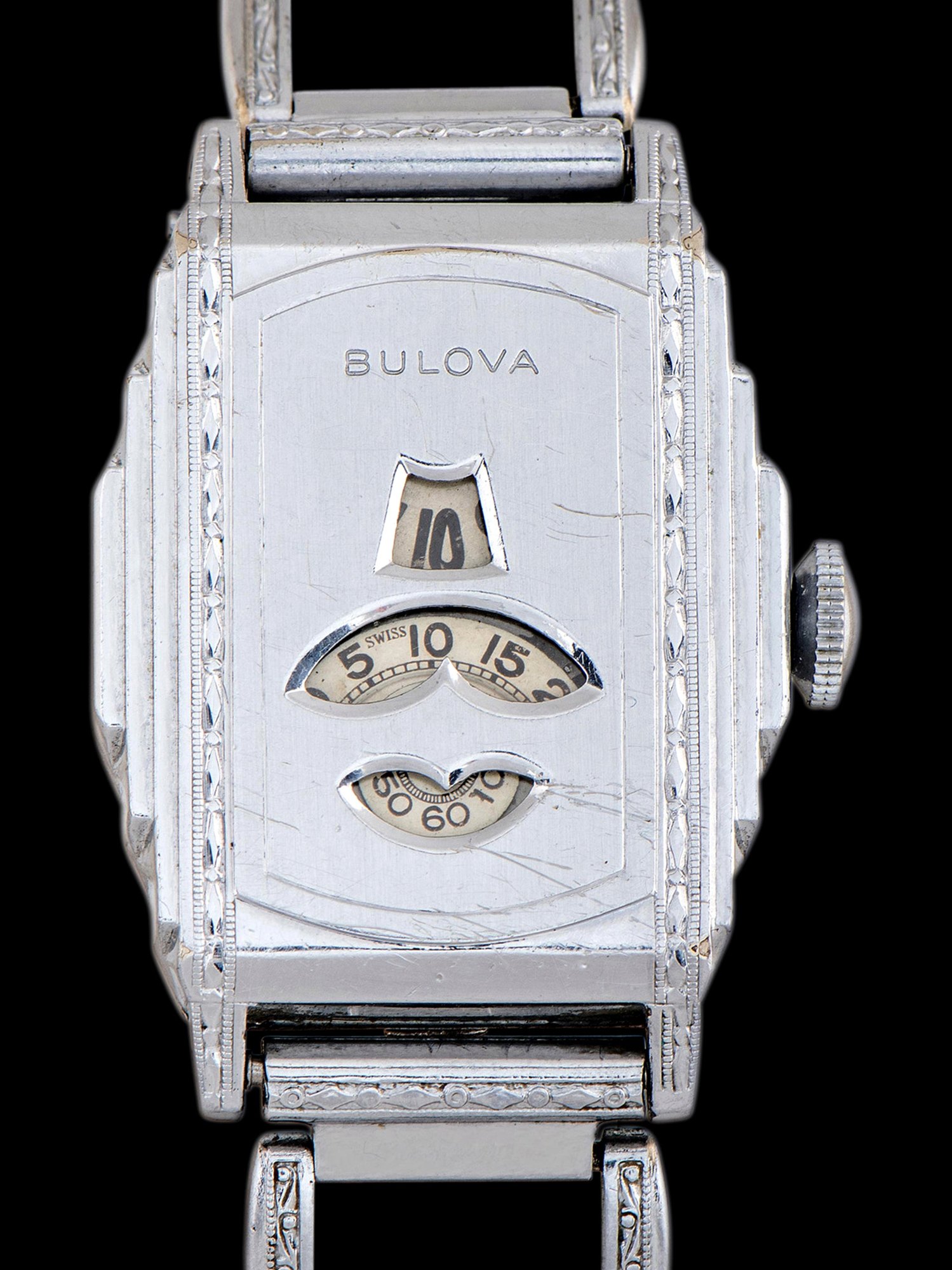 تصویر منبع؛ ساعت مچی Bulova مدل White Prince Jump Hour با کالیبر 10AT سال ۱۹۳۲