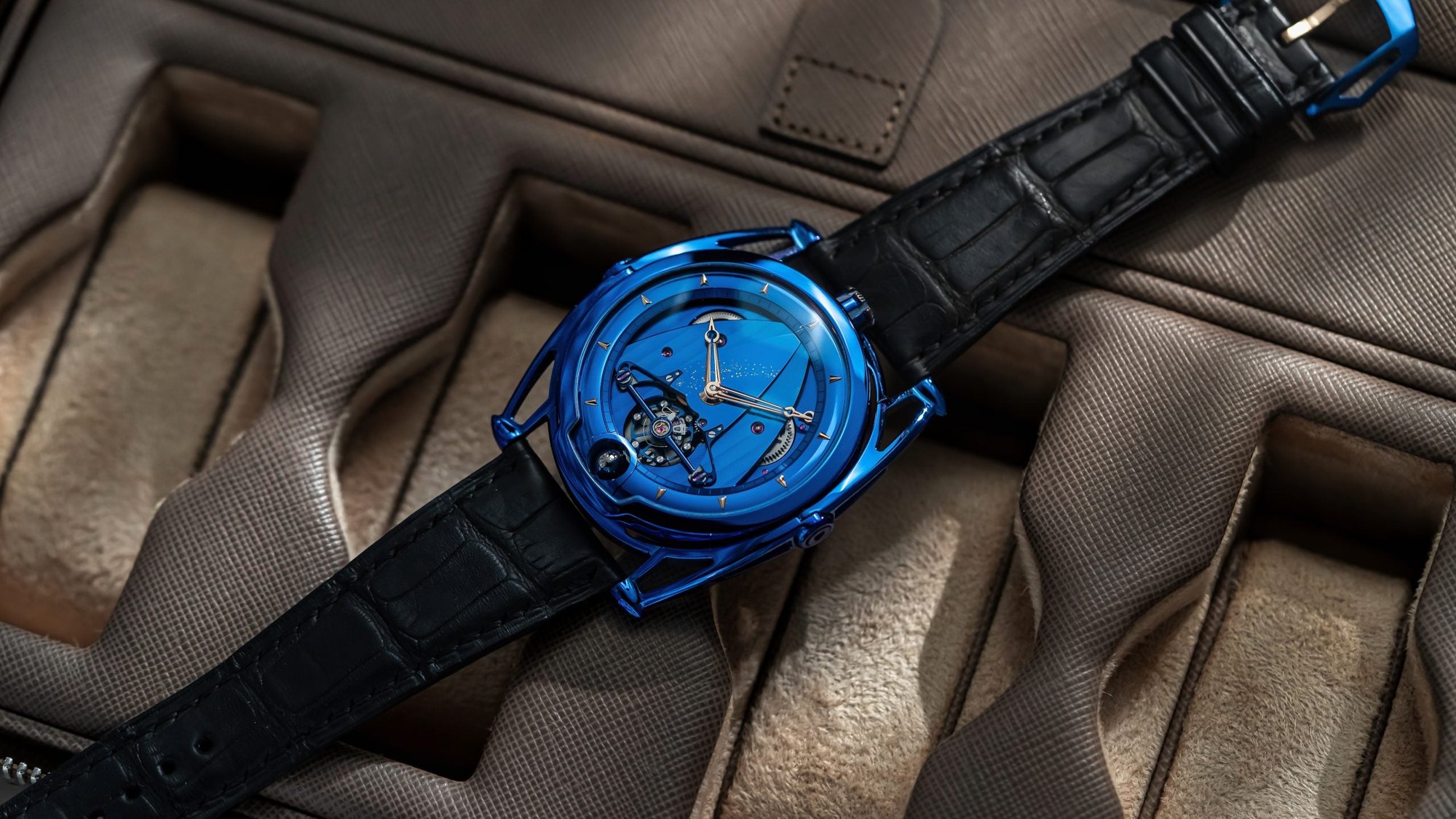 تصویر منبع؛ ساعت مچی De Bethune مدل DB28 Kind of Blue Milky Way