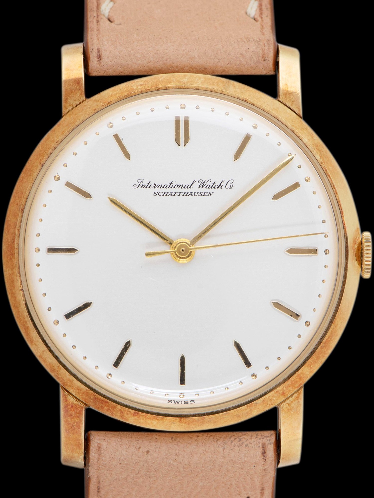 تصویر منبع؛ ساعت مچی IWC Calatrava طلای زرد ۱۸ عیار رفرنس R1205 کالیبر 401