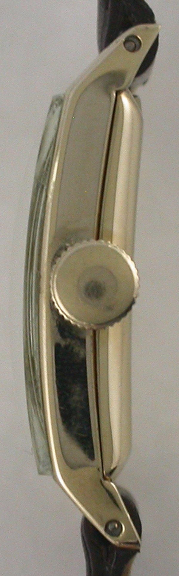 ساعت مچی مستطیلی مردانه Waltham Premier از طلای زرد ۱۴ عیار، حدود ۱۹۳۷