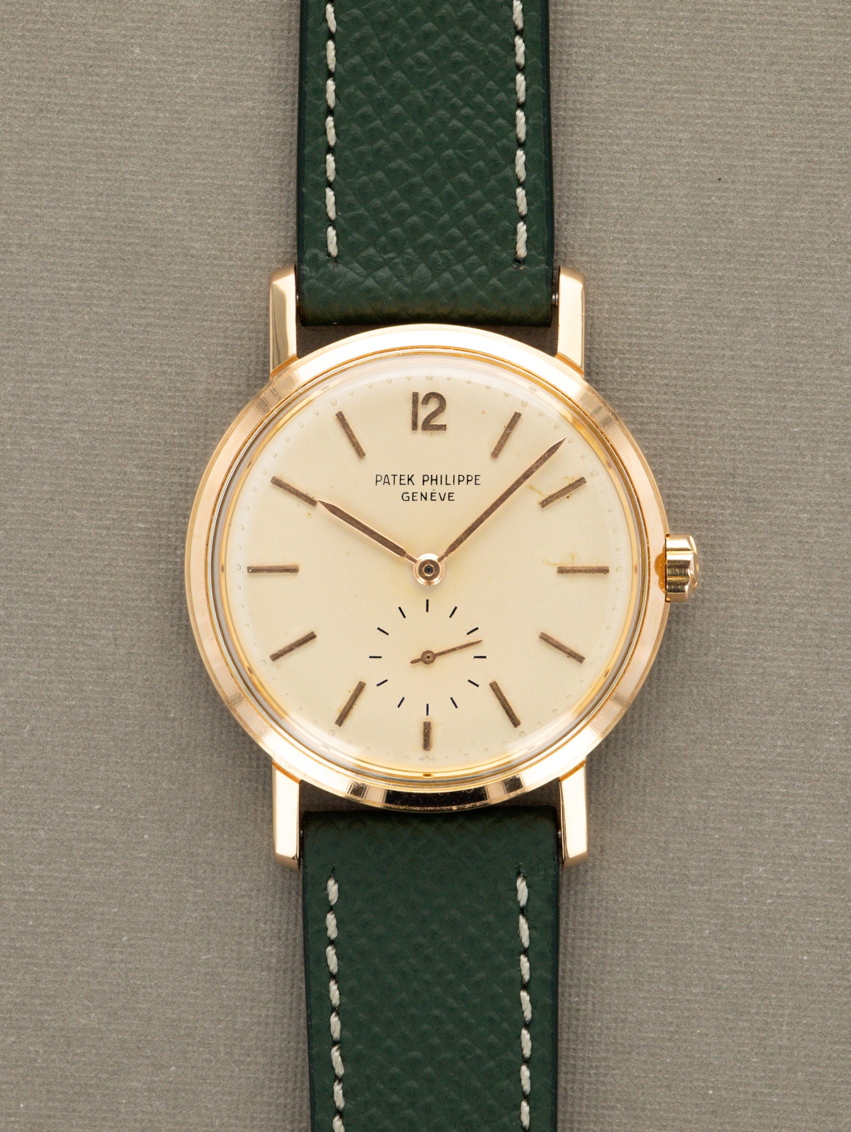 تصویر منبع؛ ساعت مچی Patek Philippe Calatrava رفرنس 3435 از طلای رزگلد