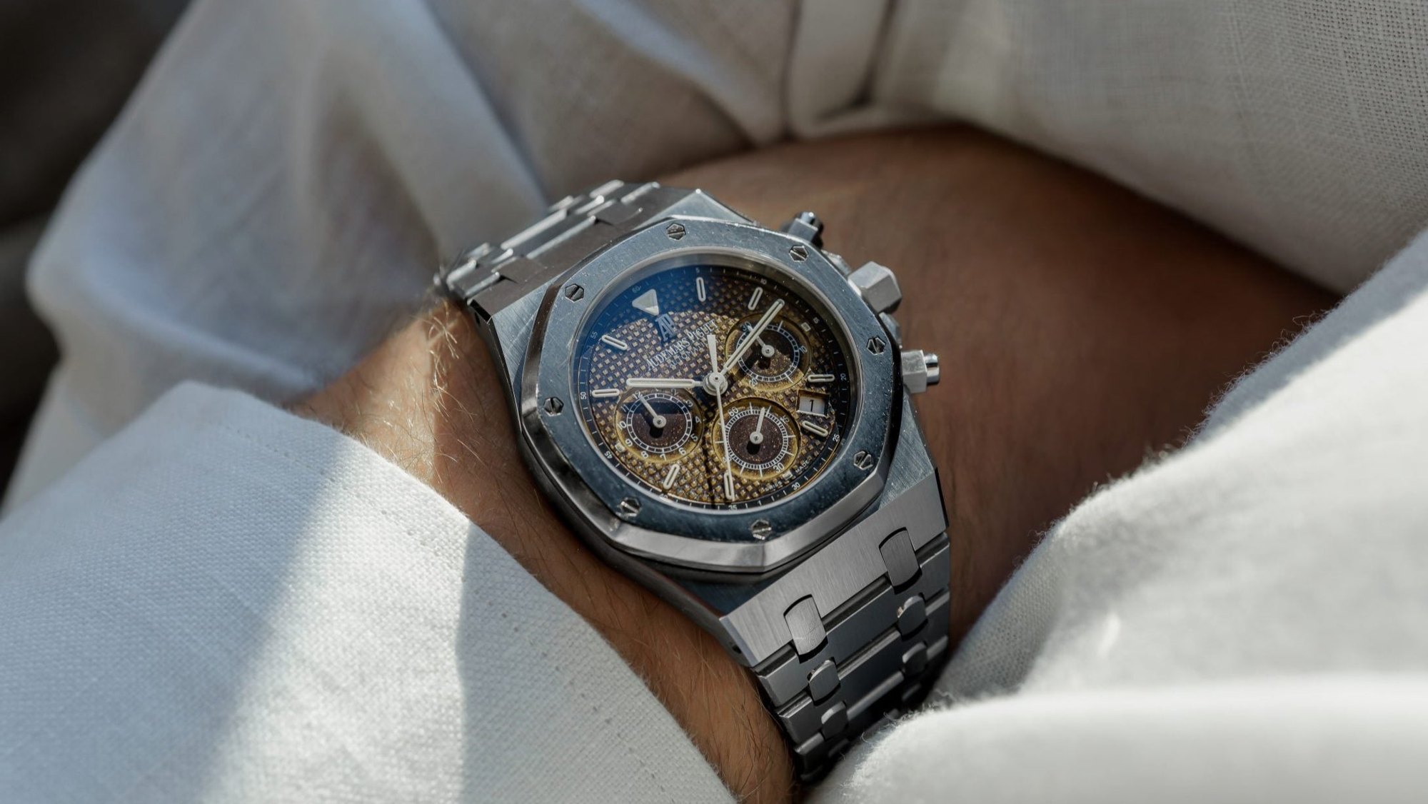 تصویر منبع؛ ساعت مچی Audemars Piguet رفرنس 25860ST کرنوگراف Royal Oak با صفحه تروپیکال