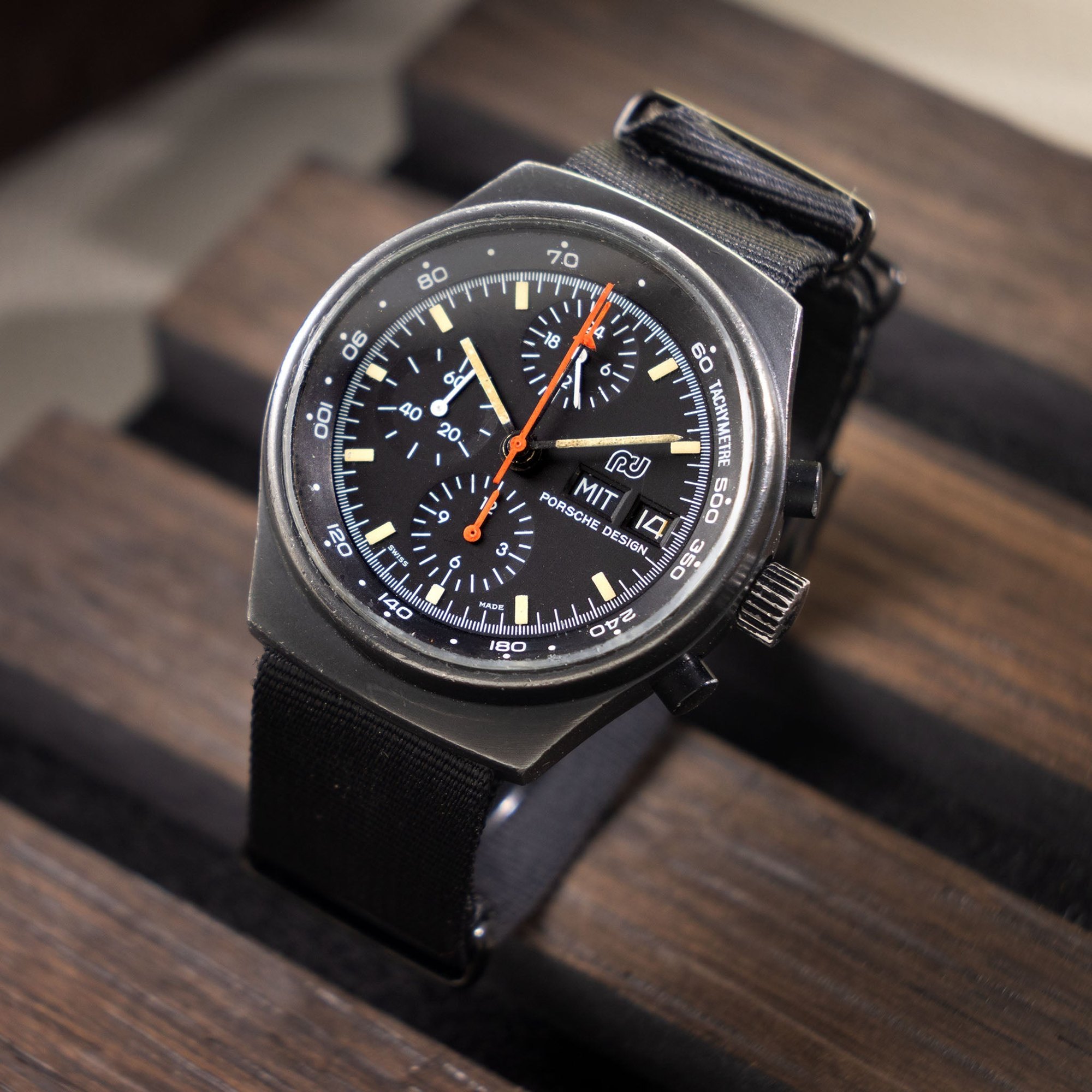تصویر منبع؛ ساعت مچی کرنوگراف Orfina Porsche Design Chronograph 1 رفرنس 7176 با پوشش PVD