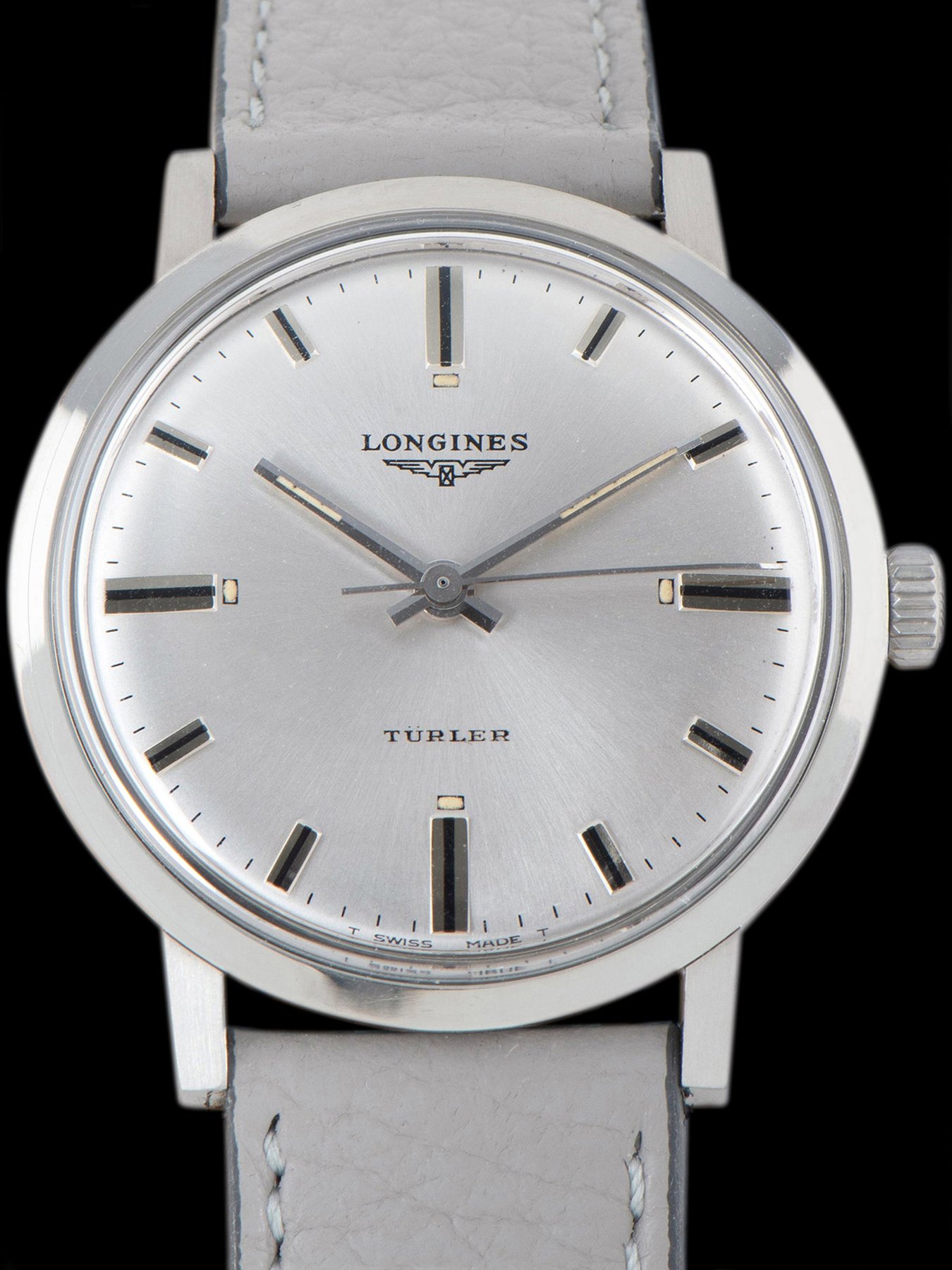 تصویر منبع؛ ساعت مچی مجلسی Longines رفرنس 8319 3 با صفحه نقرهای Turler، سال ۱۹۶۹
