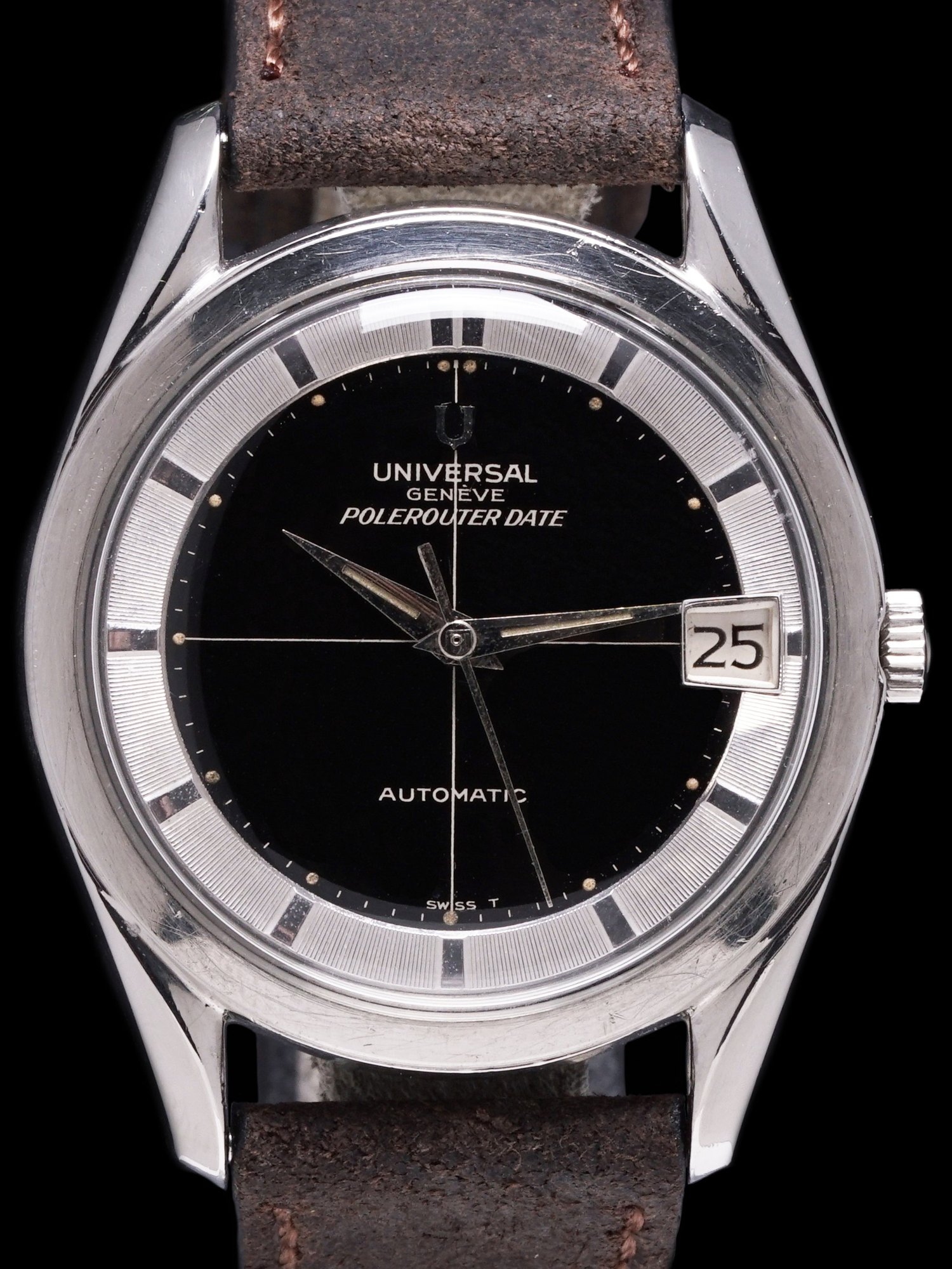 تصویر منبع؛ ساعت مچی وینتیج Universal Geneve مدل Polerouter Date رفرنس 204607/1