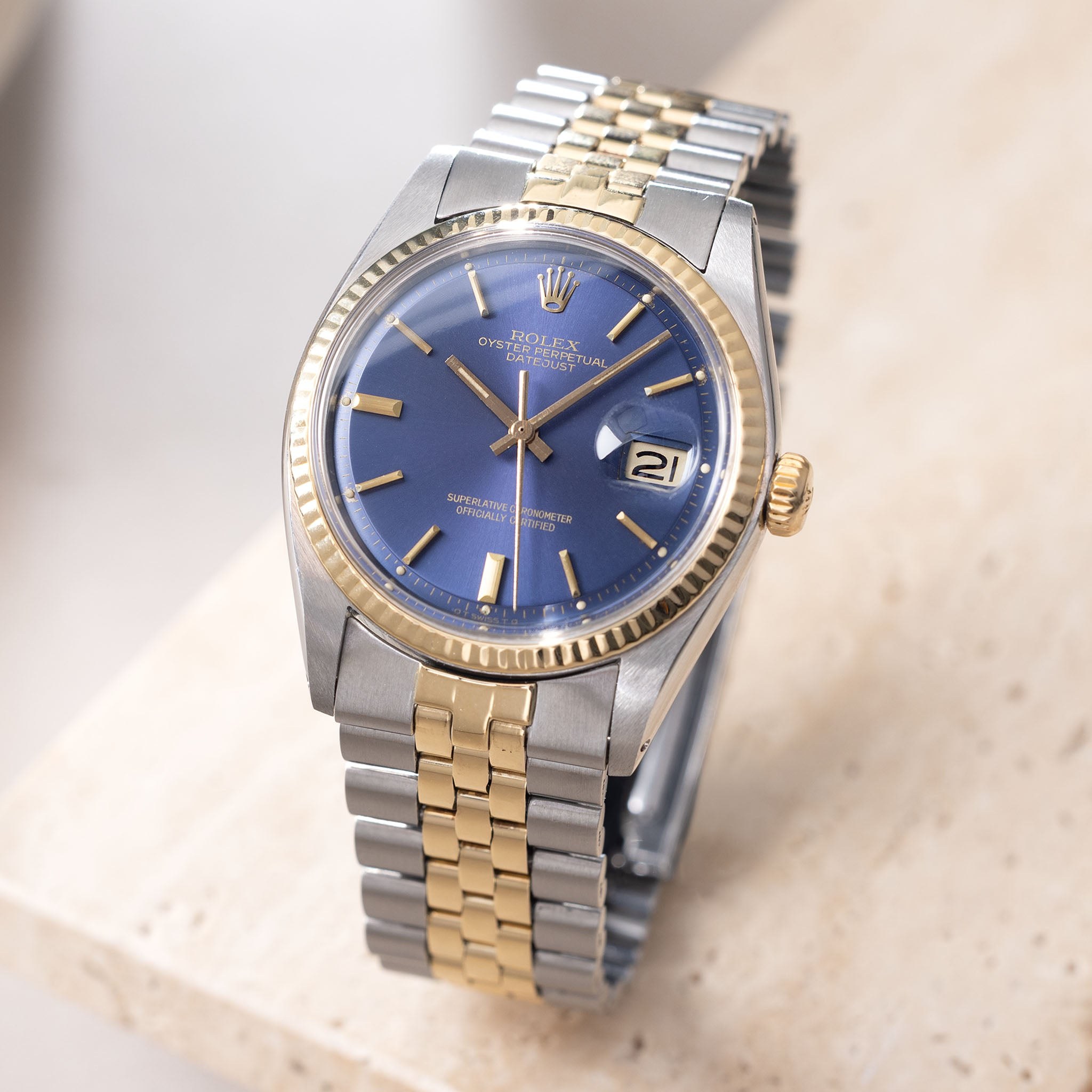ساعت مچی رولکس Datejust رفرنس 1601/3 با صفحه آبی سیگما و قاب استیل و طلا، سال ۱۹۷۷