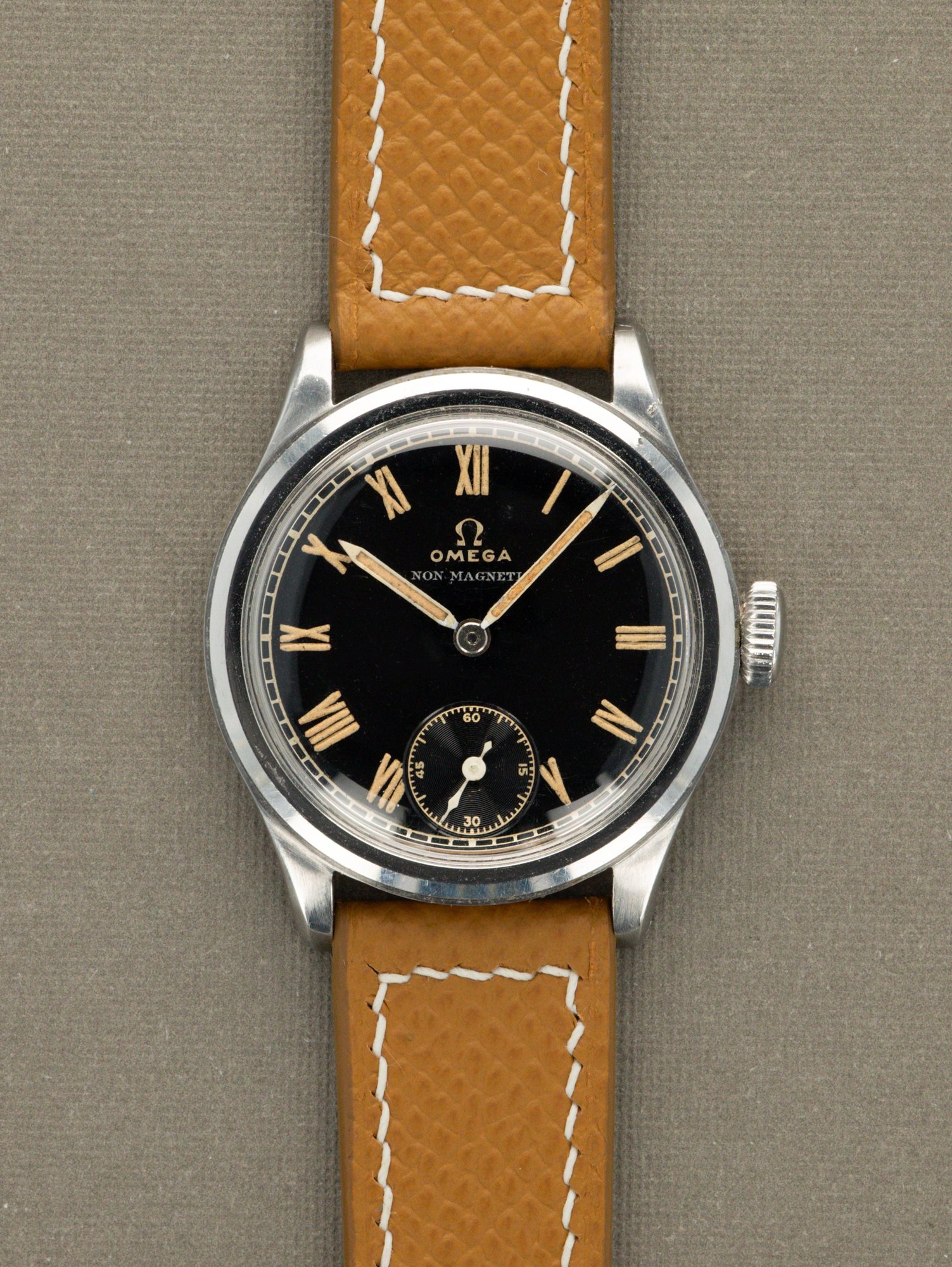 تصویر منبع؛ ساعت مچی وینتیج Omega سبک Calatrava رفرنس 2383-6 با کالیبر 26.5.T3