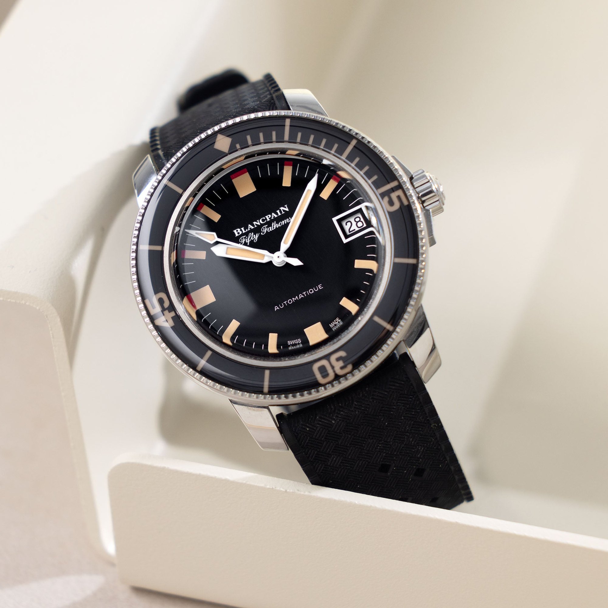 تصویر منبع؛ ساعت مچی غواصی Blancpain Fifty Fathoms Barakuda رفرنس 5008B-1130-B52A نسخه محدود