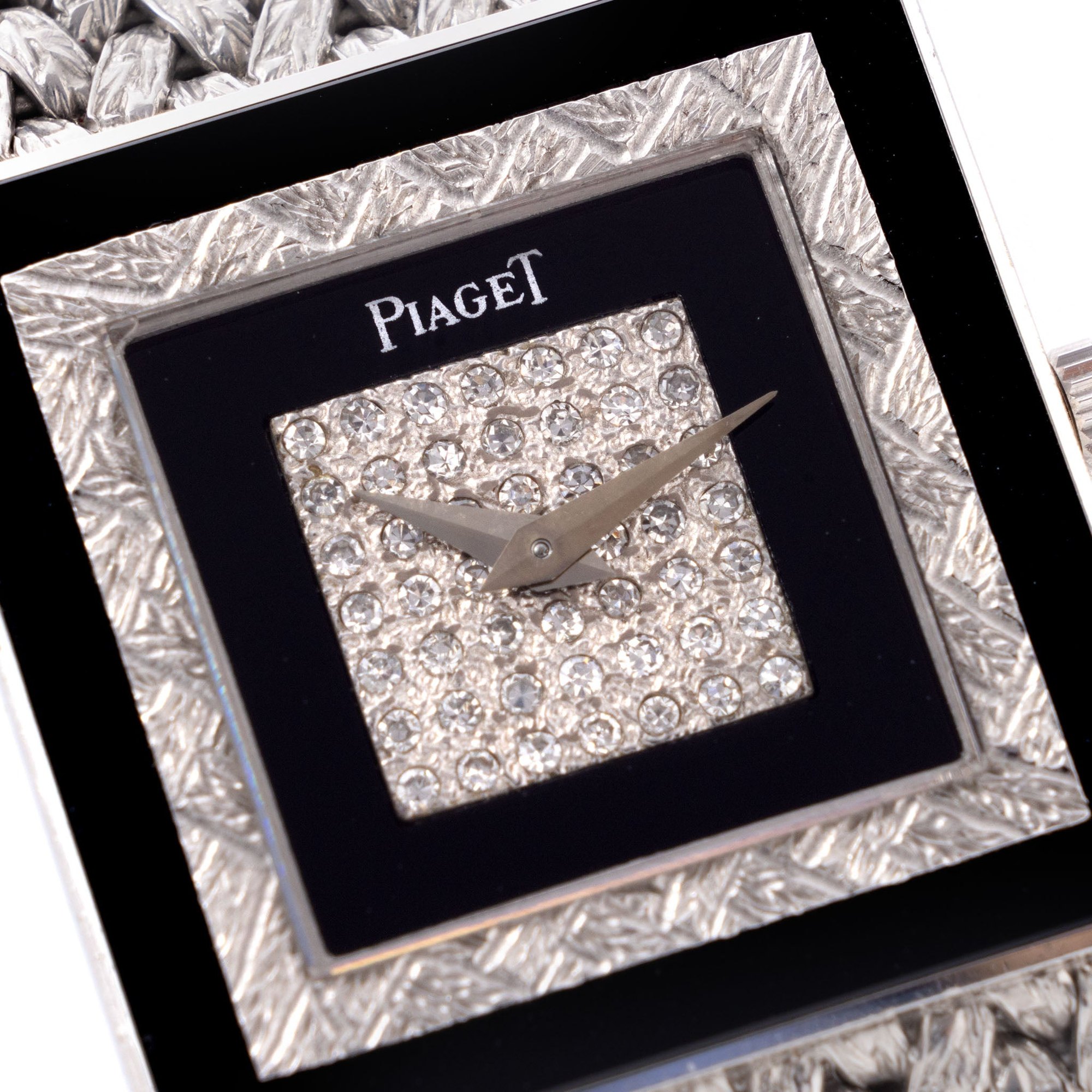 تصویر منبع؛ ساعت مچی طلا سفید Piaget Altiplano با صفحه برلیان و اونیکس رفرنس 9200
