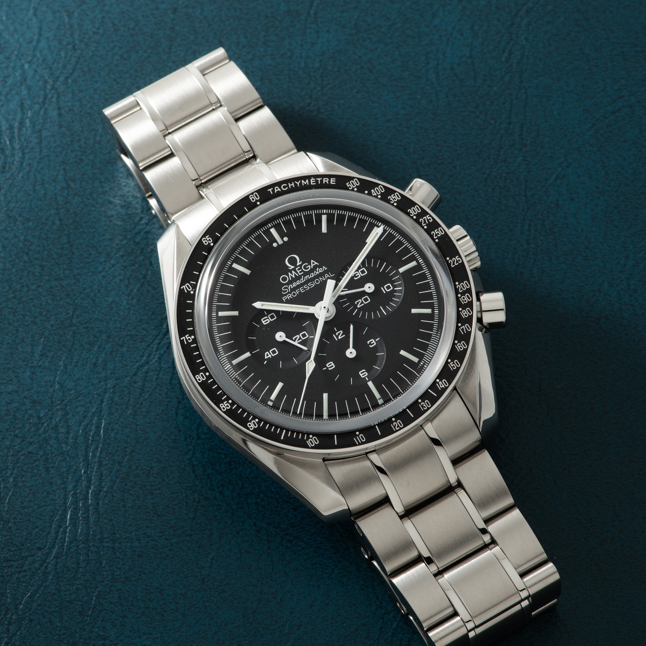 تصویر منبع؛ ساعت مچی Omega Speedmaster Moonwatch Professional