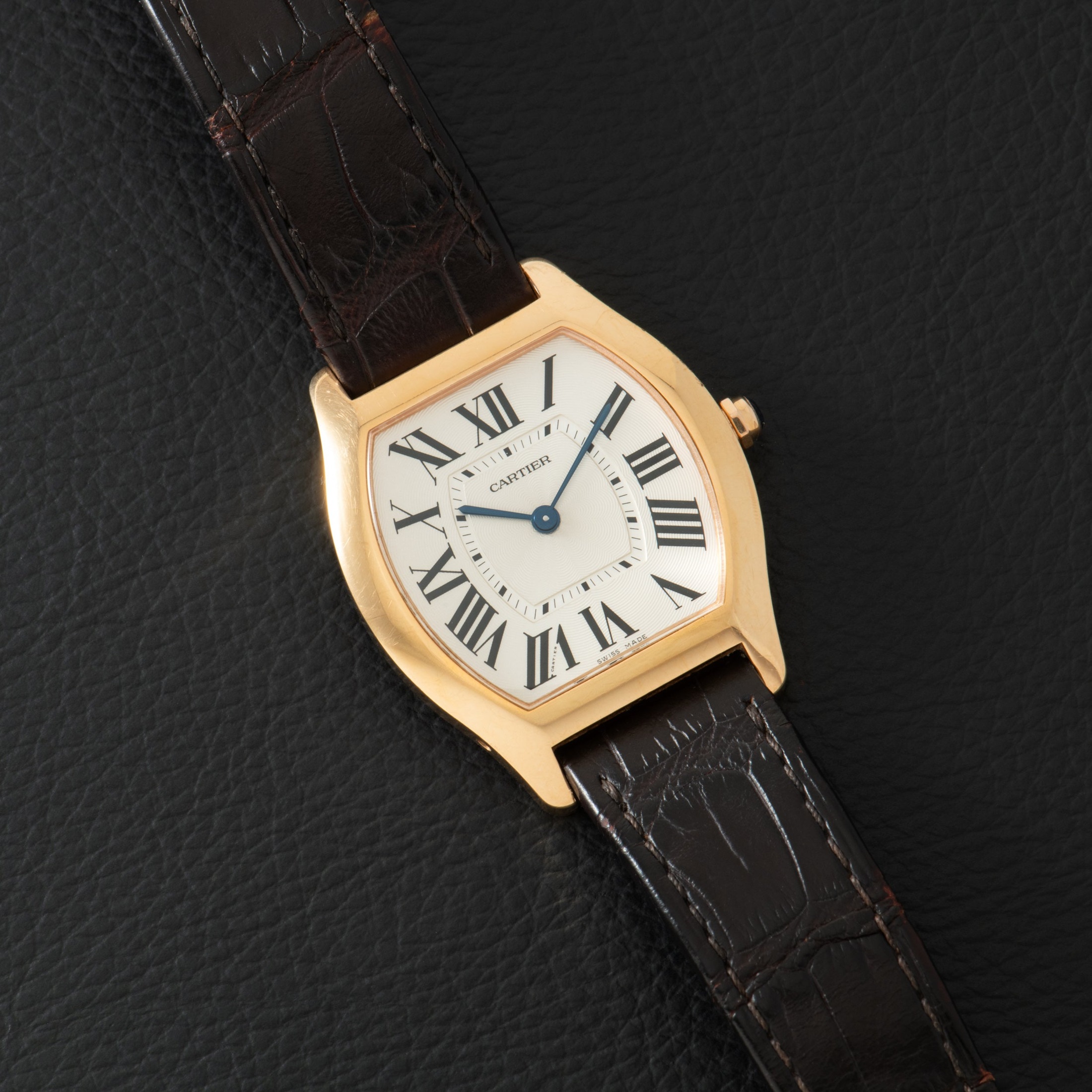 تصویر منبع؛ ساعت مچی Cartier Tortue رفرنس W1556362-3700