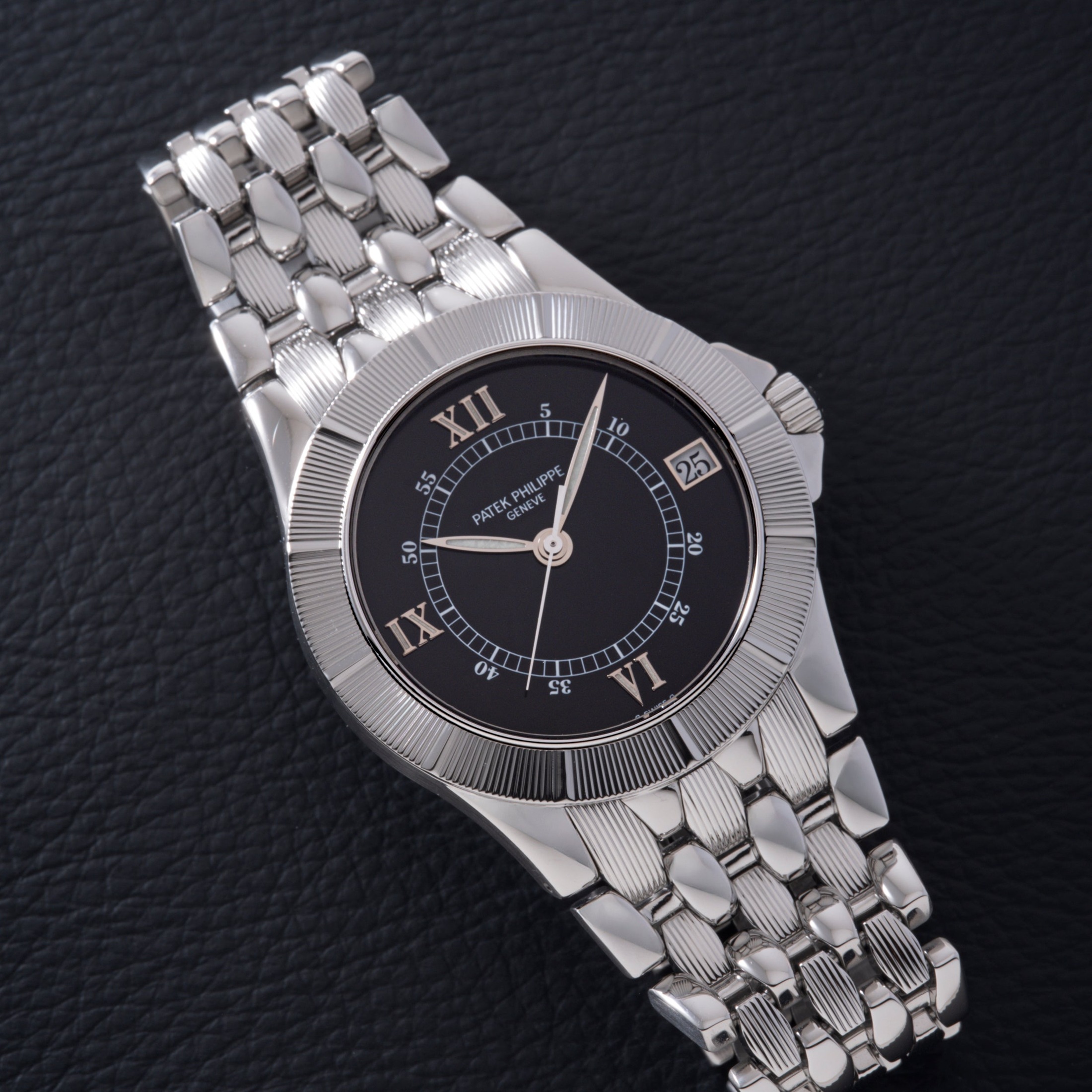 تصویر منبع؛ ساعت مچی Patek Philippe Neptune مدل 5080/1A-001