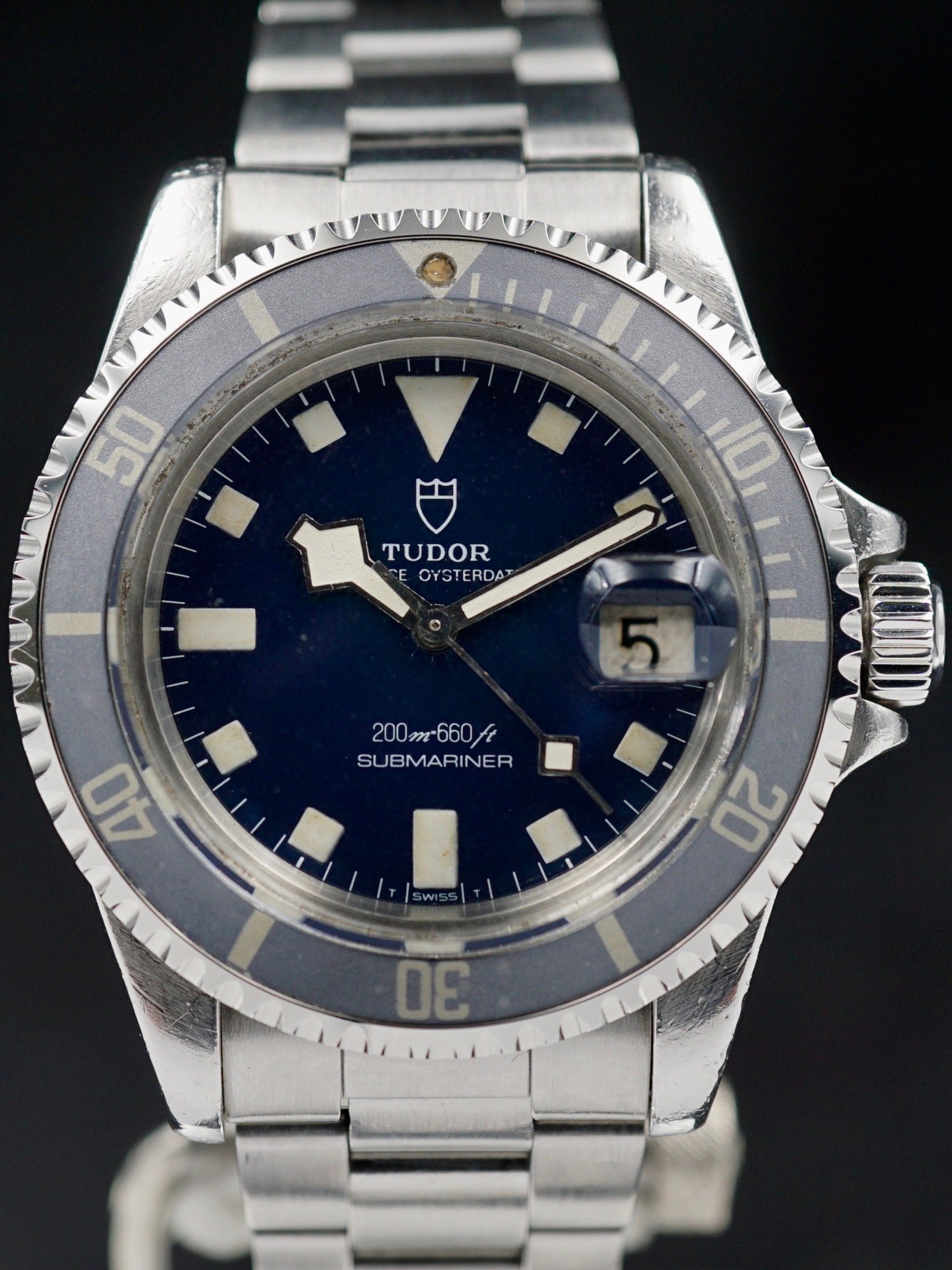 تصویر منبع؛ ساعت مچی Tudor Submariner رفرنس 94110 مدل ۱۹۷۹ «Blue Snowflake»