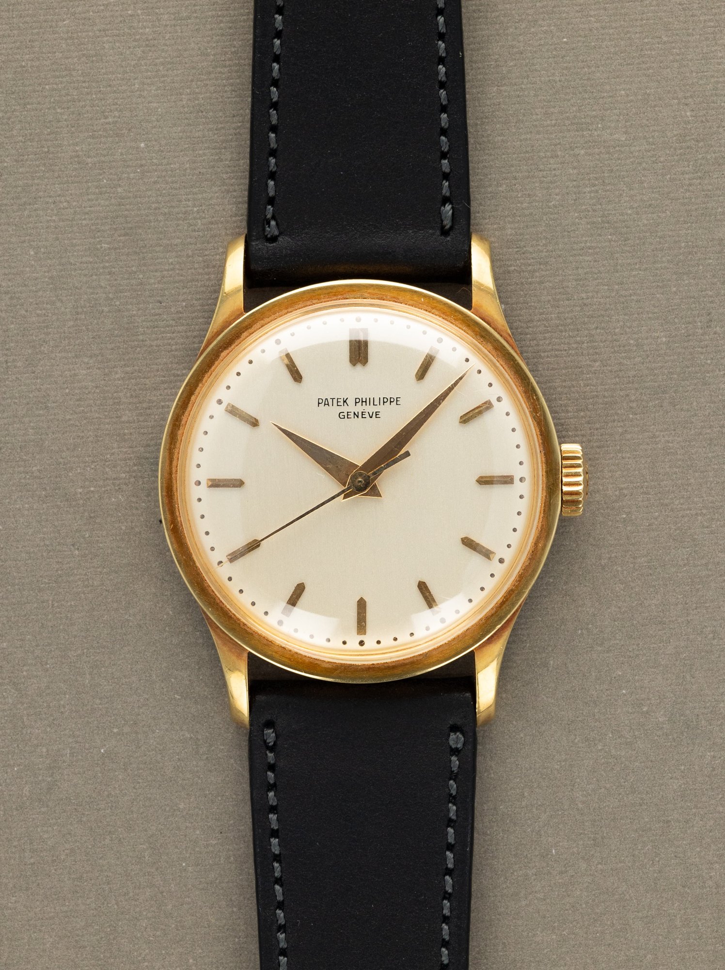 تصویر منبع؛ ساعت مچی Patek Philippe Calatrava رفرنس 570 طلای زرد