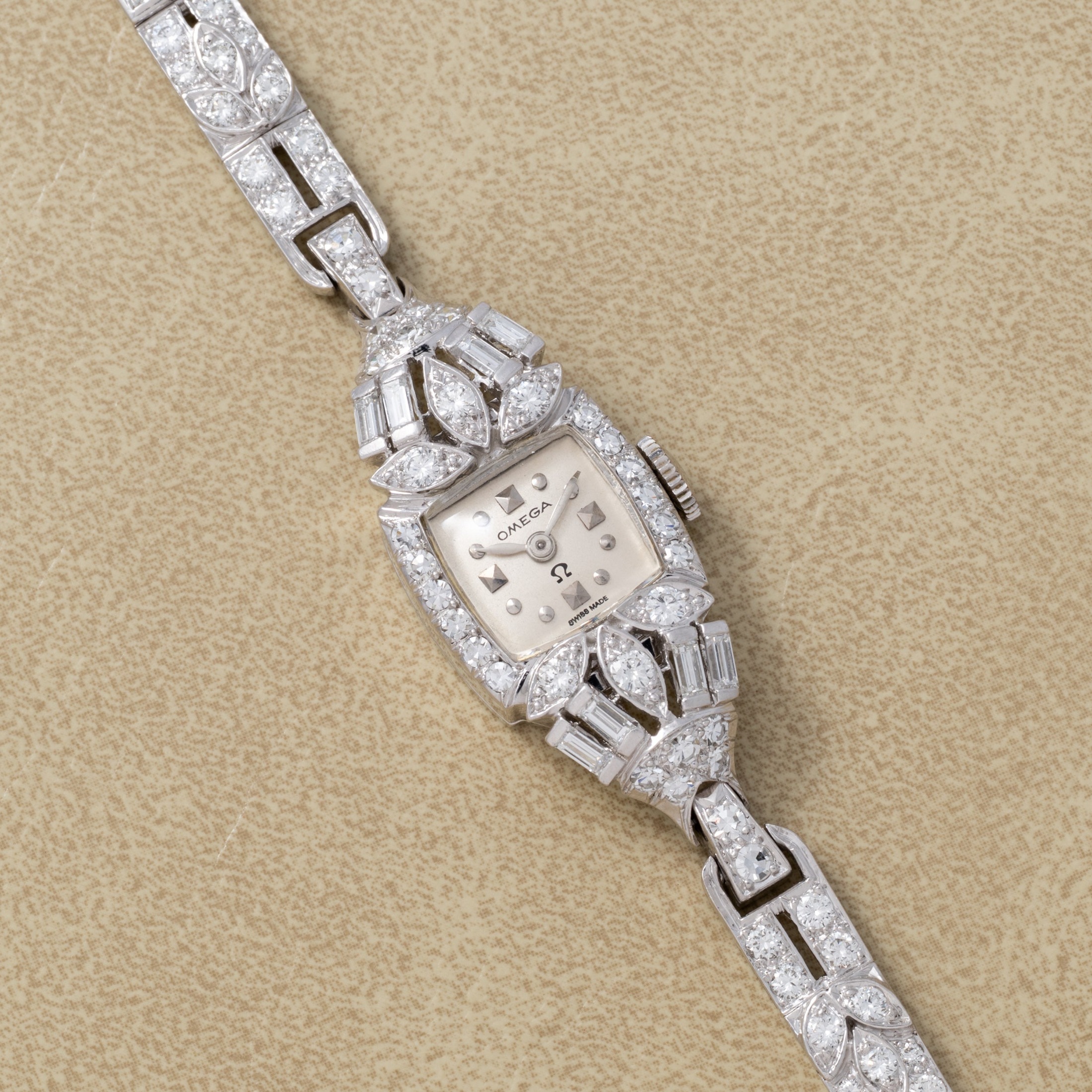 تصویر منبع؛ Omega Ladies' Cocktail Watch