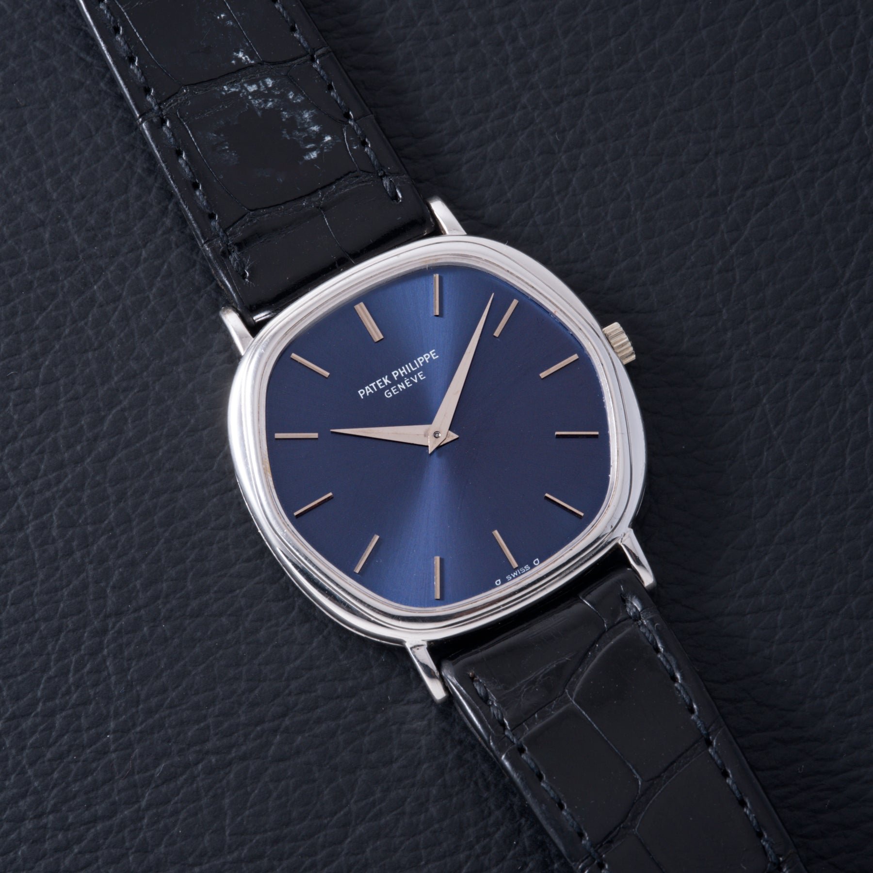 تصویر منبع؛ ساعت مچی اتوماتیک Patek Philippe Ellipse رفرنس 3861، طلای سفید