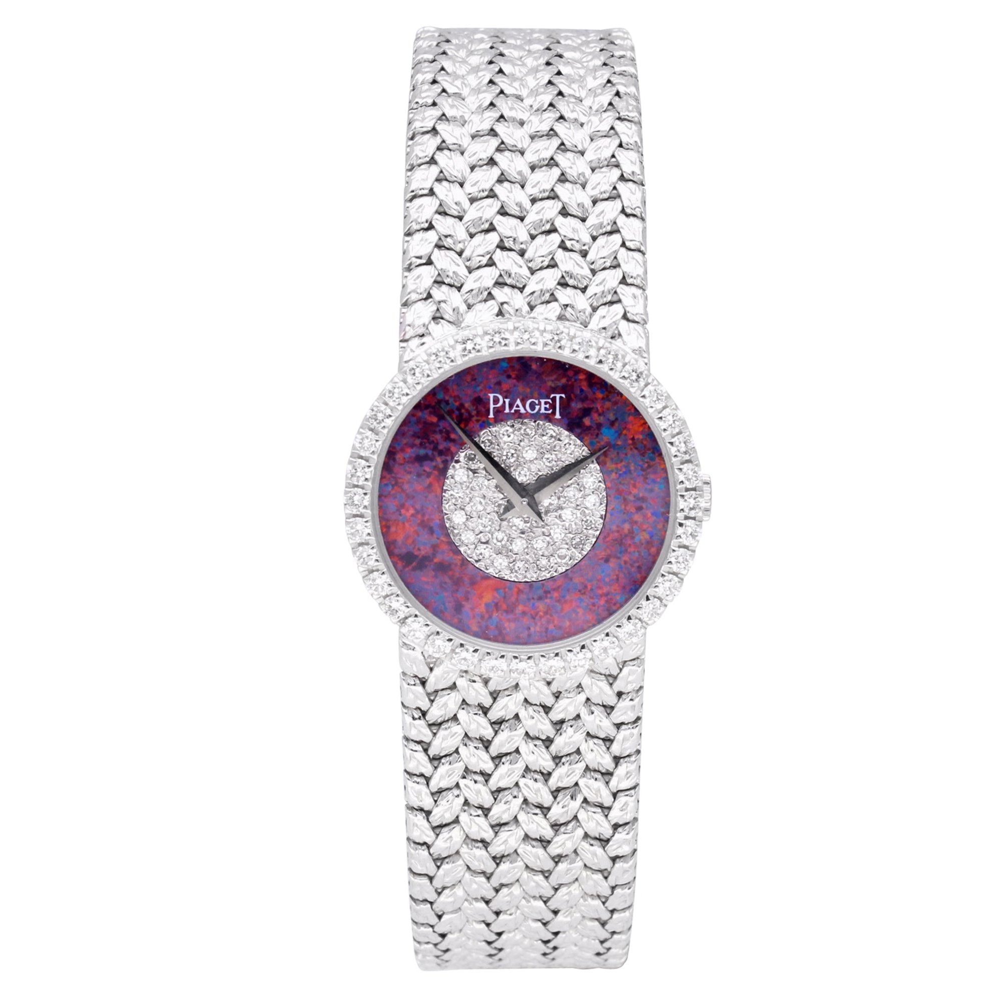 تصویر منبع؛ ساعت مچی Piaget رفرنس 9706 D2 از طلای سفید ۱۸ عیار با صفحه اوپال و برلیان