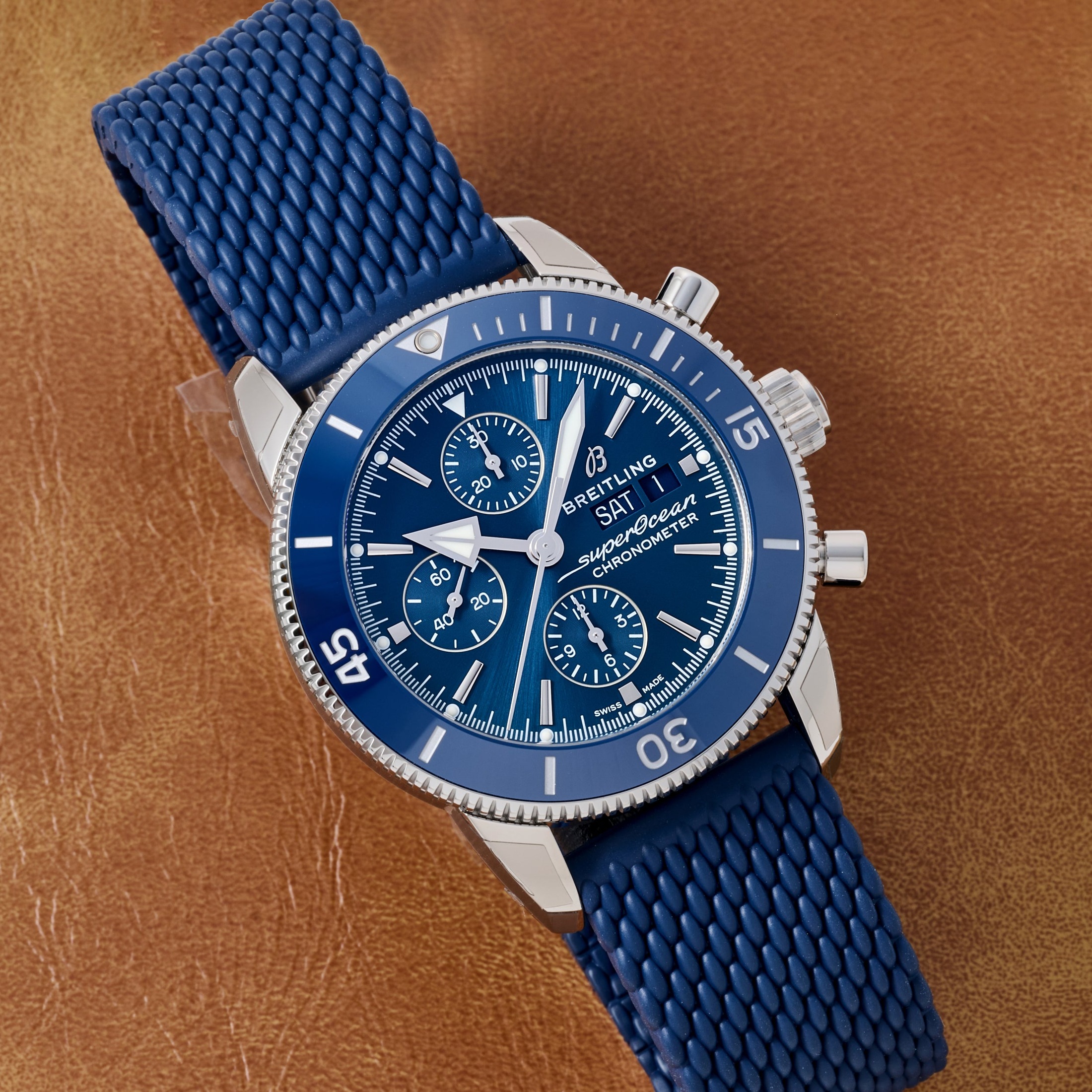 تصویر منبع؛ Breitling SuperOcean Heritage Chronograph 44
