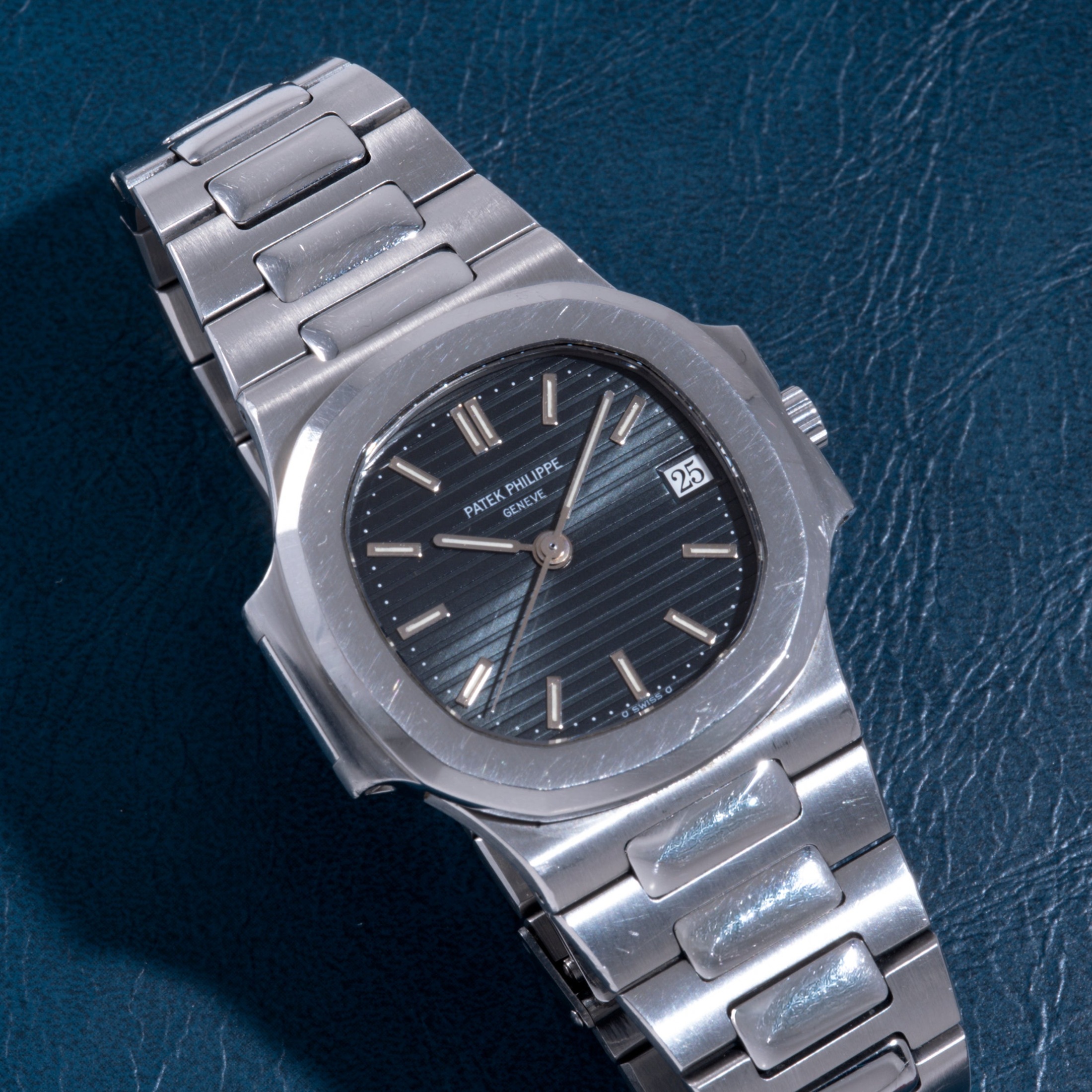 تصویر منبع؛ ساعت Patek Philippe Nautilus مدل 3800/1A-001