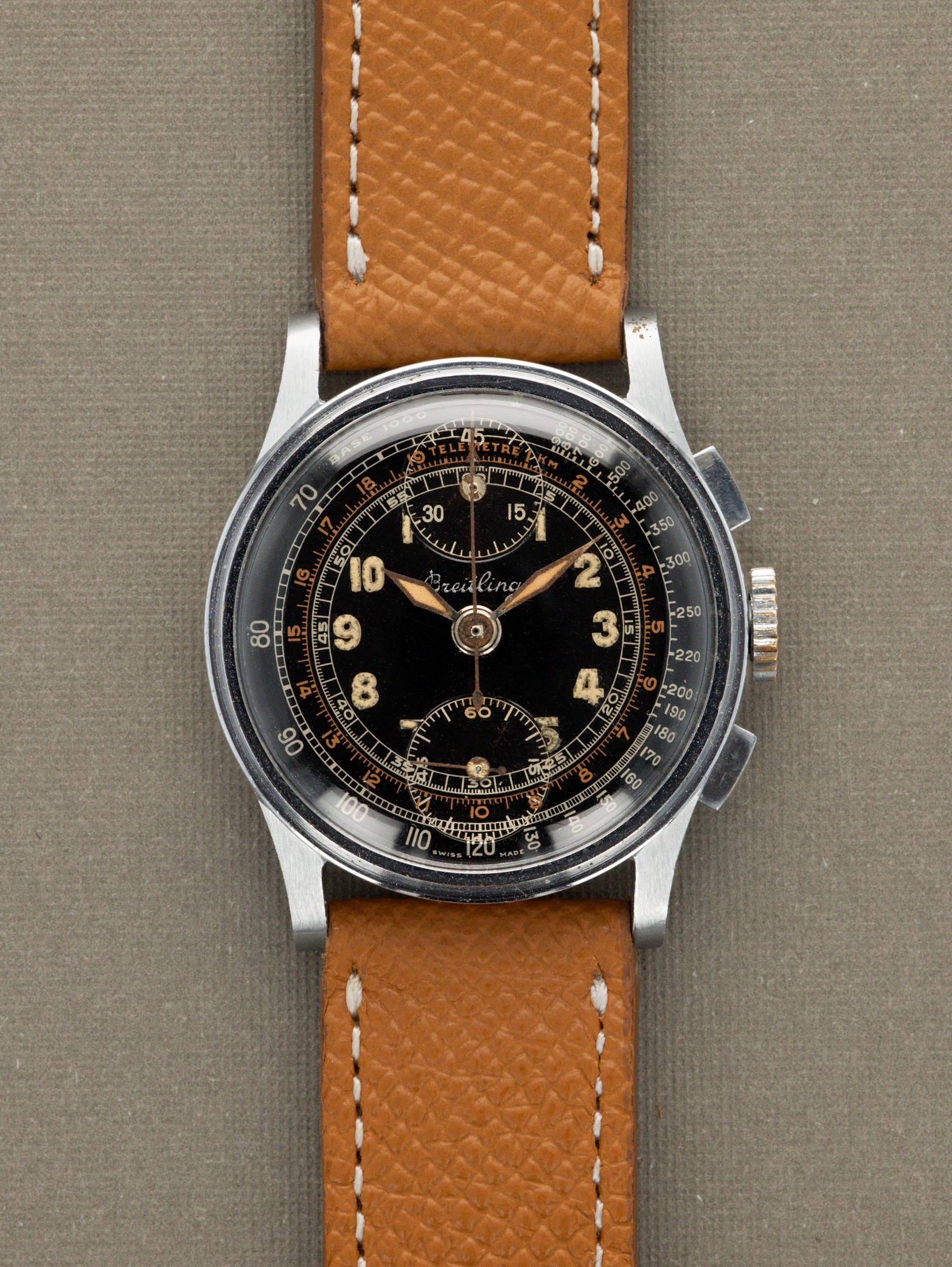 تصویر منبع؛ ساعت مچی Breitling Chronograph 'Mid Size'