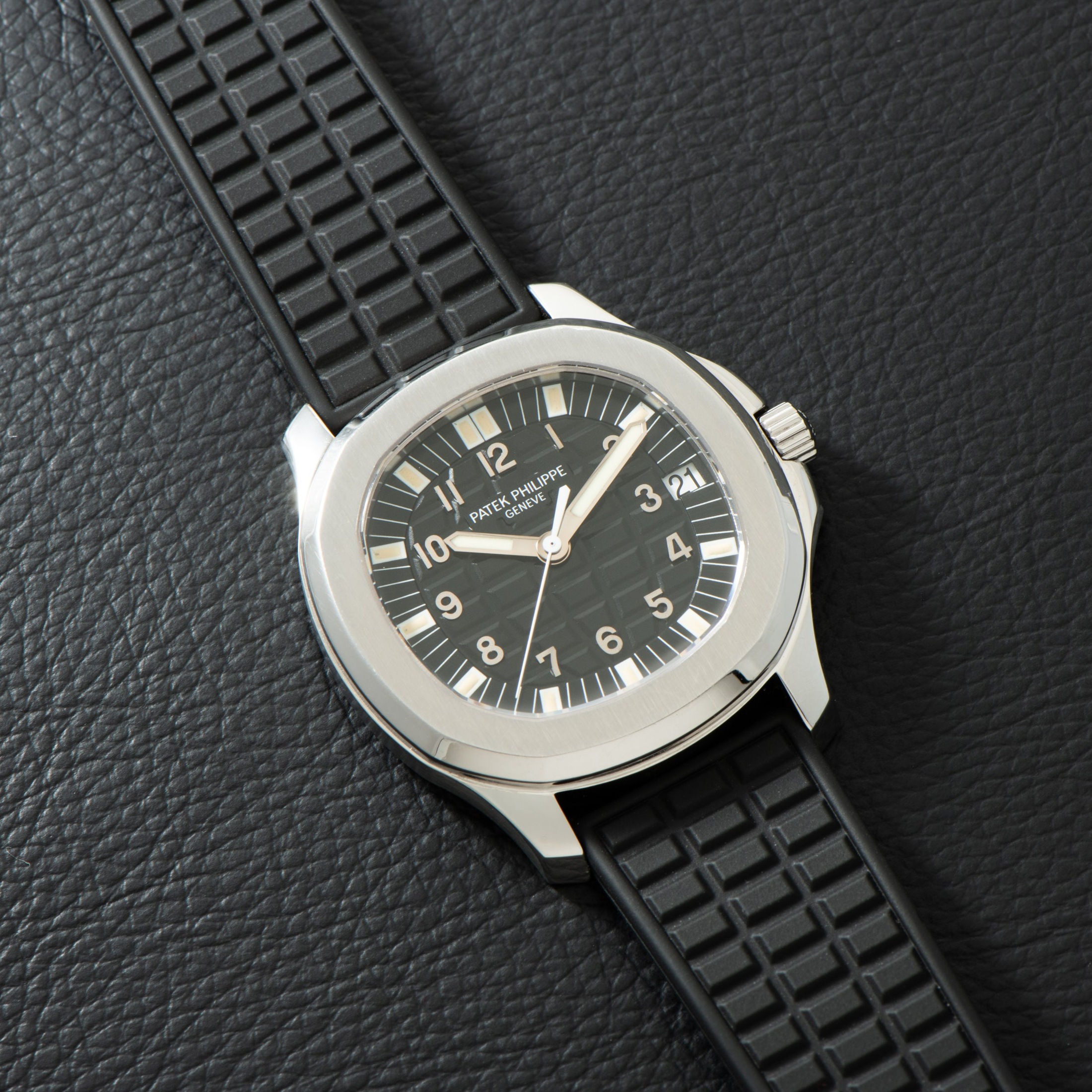 تصویر منبع؛ ساعت Patek Philippe Aquanaut مدل 5065A-001