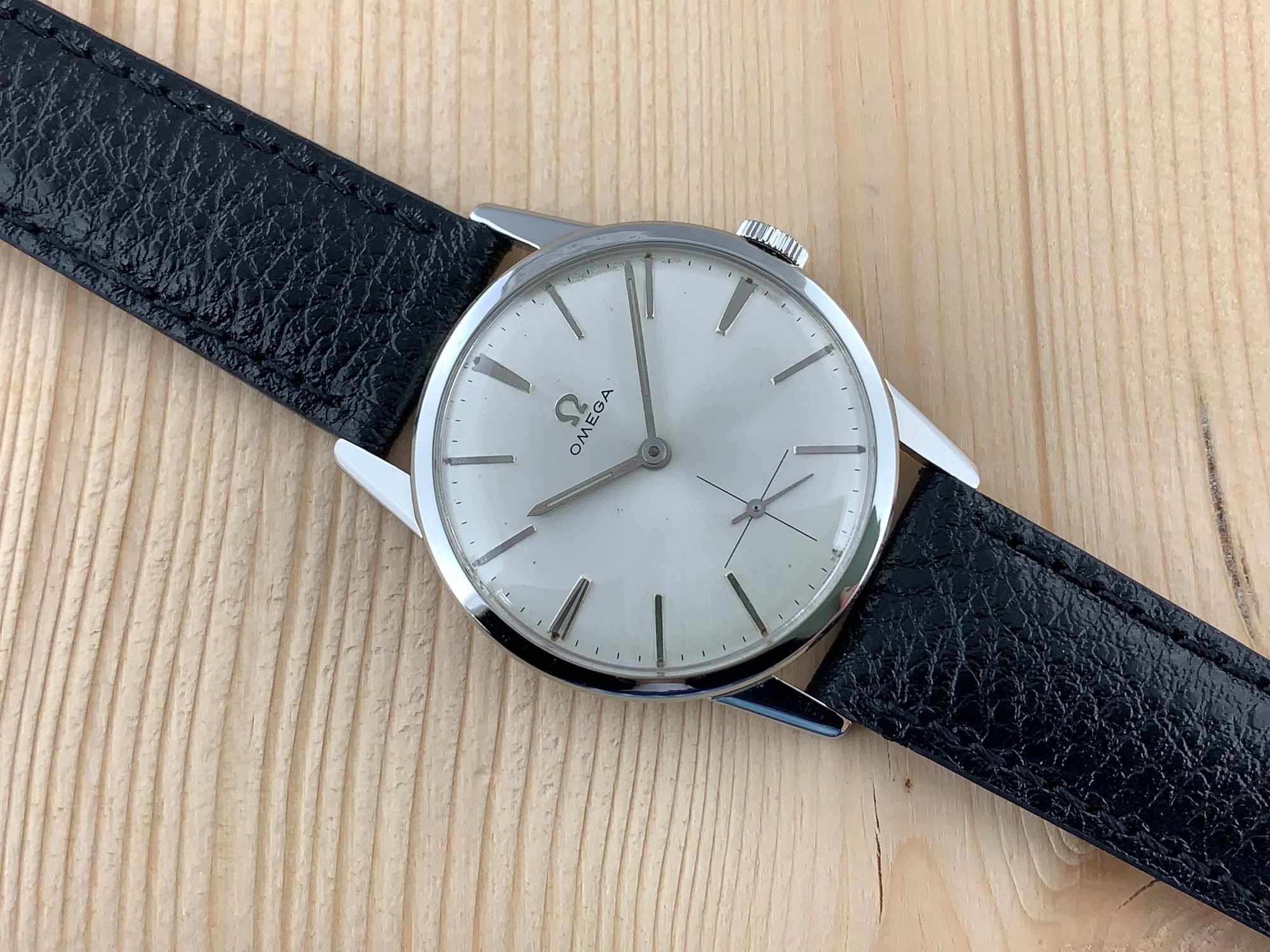 تصویر منبع؛ ساعت مچی وینتیج Omega قاب استیل کوکی دستی رفرنس 121.001