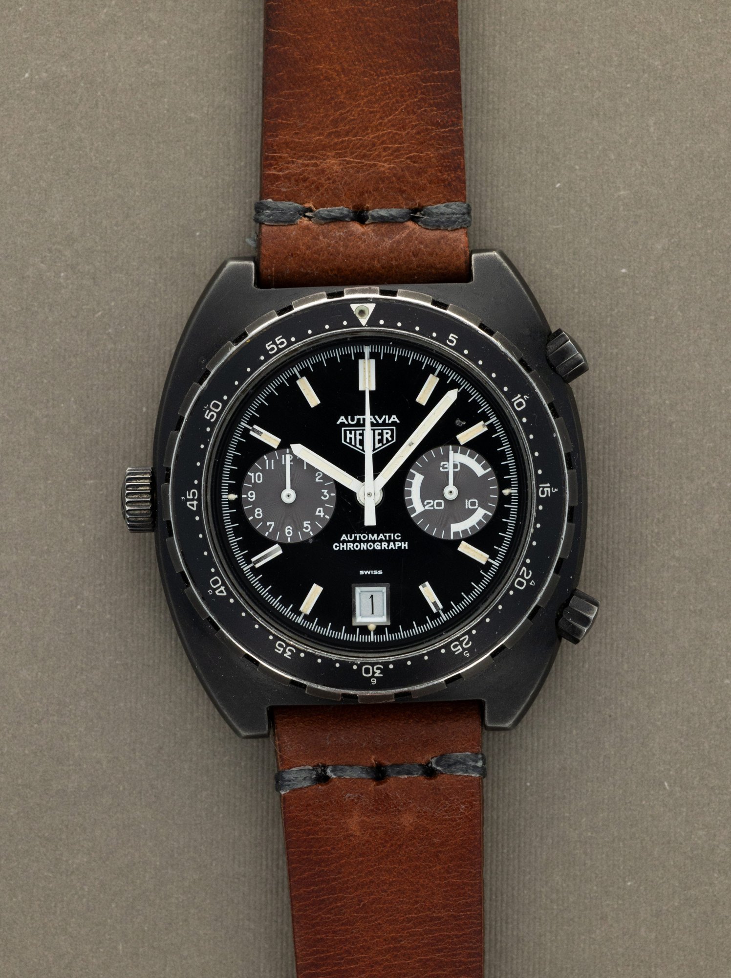 تصویر منبع؛ ساعت مچی کرنوگراف Heuer Autavia رفرنس 113.603 ارتش اسرائیل (IDF)