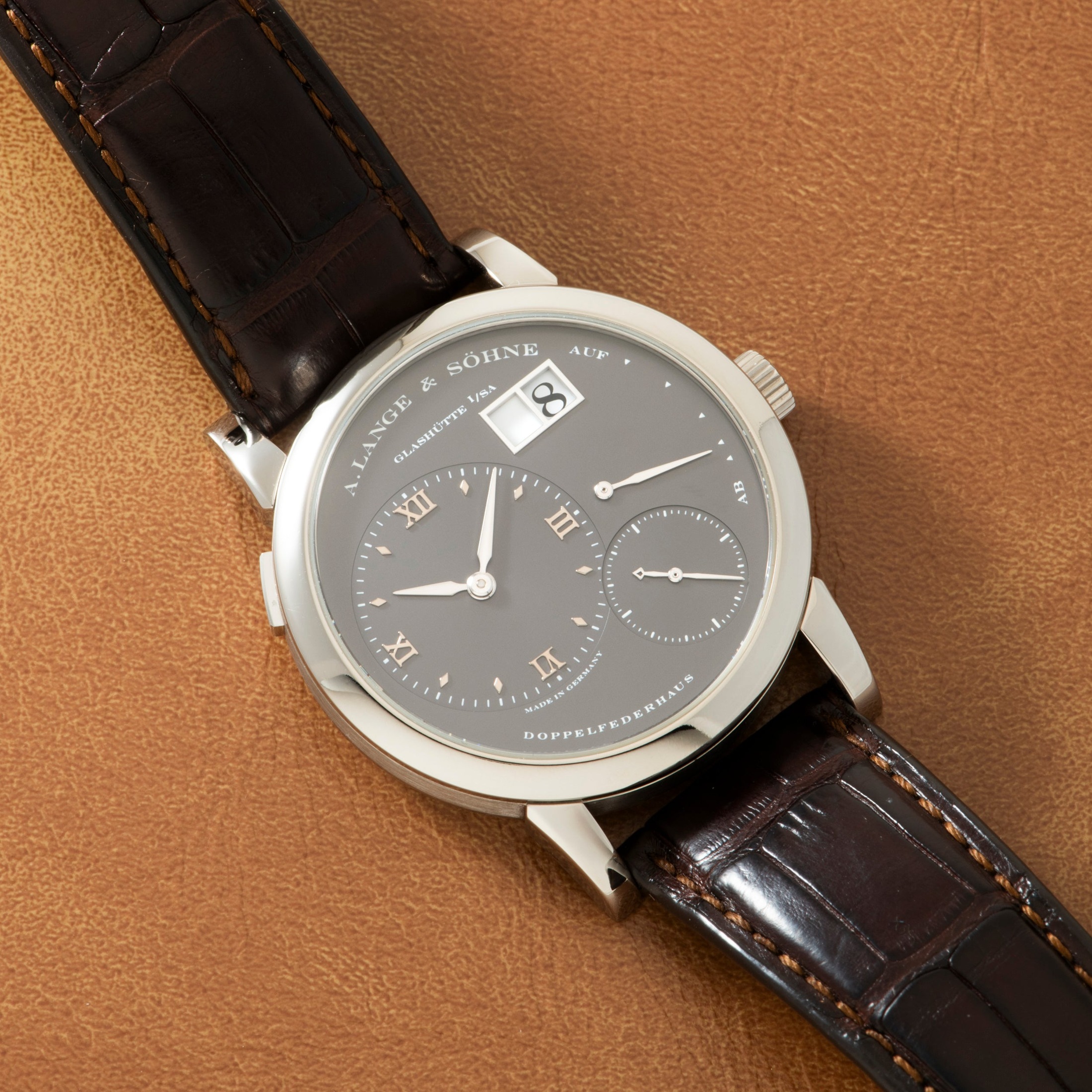 تصویر منبع؛ ساعت مچی A. Lange & Söhne Lange 1