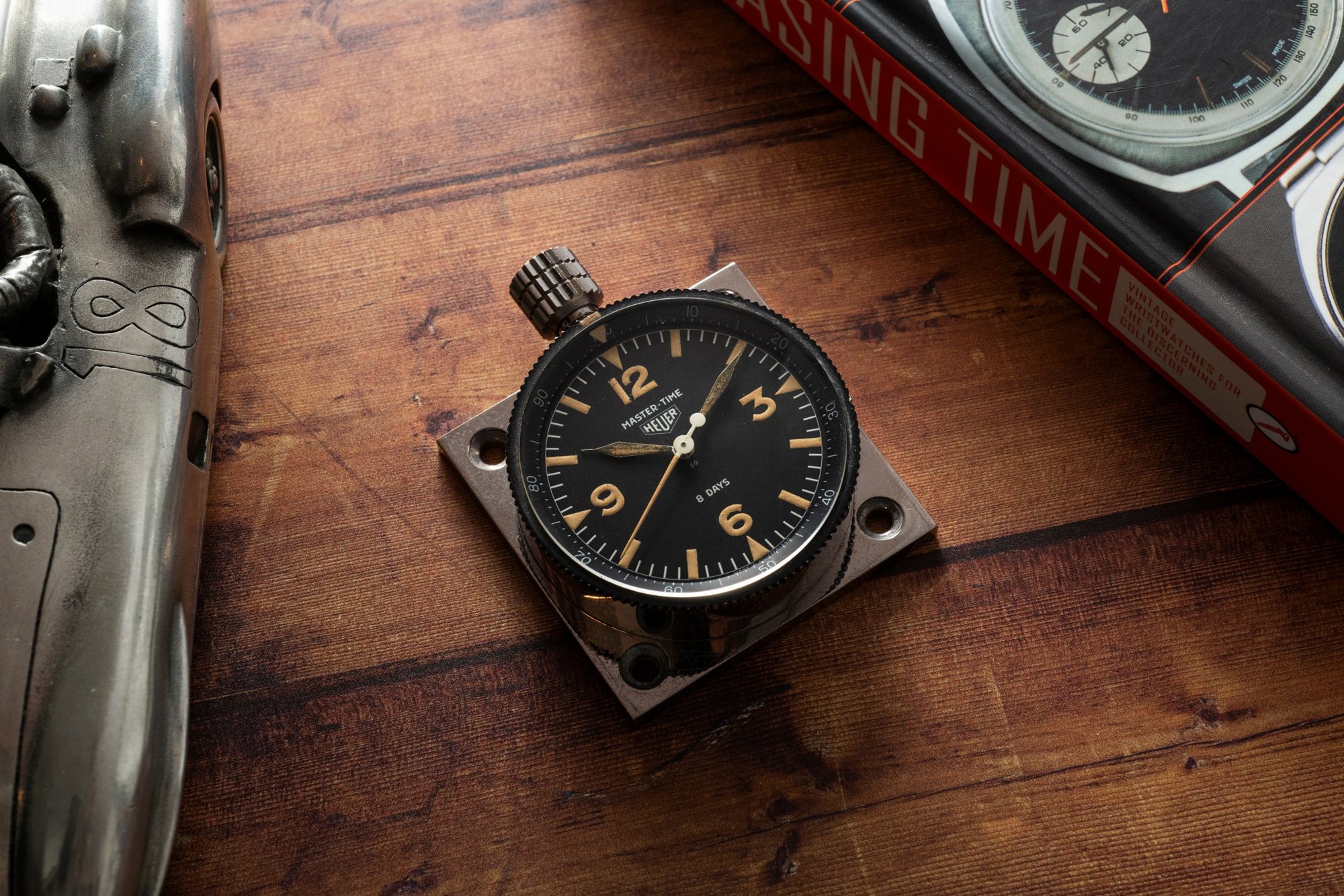 تصویر منبع؛ ساعت داشبورد مکانیکی Heuer Master Time