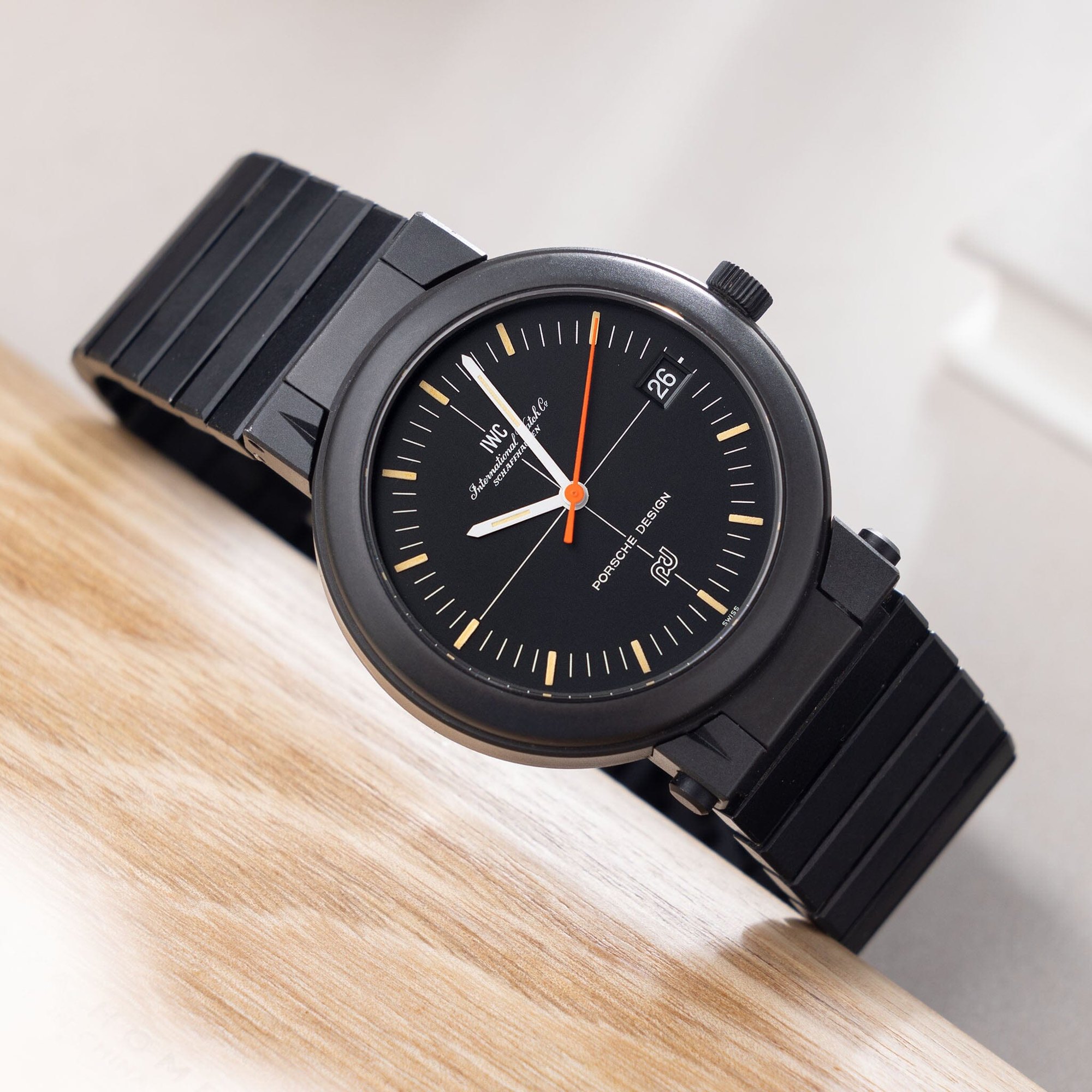 تصویر منبع؛ ساعت مچی Porsche Design by IWC Compass Watch رفرنس 3510