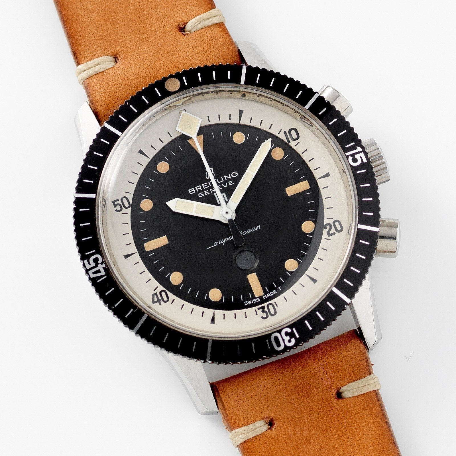 تصویر منبع؛ ساعت مچی Breitling Super Ocean 2005 با صفحه دو امضا Lip
