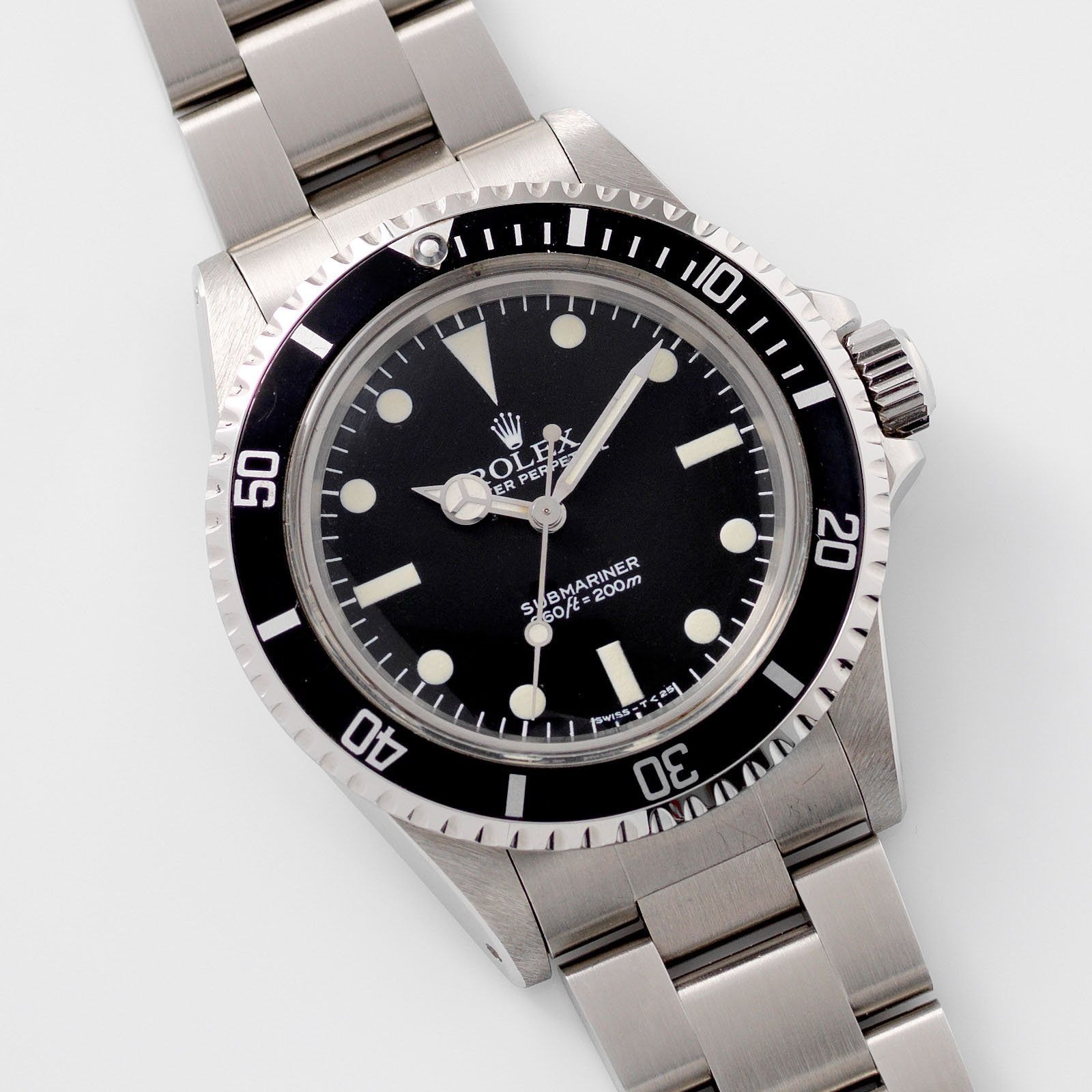 تصویر منبع؛ ساعت مچی Rolex Submariner 5513 با صفحه Mk5 Maxi و ست کامل