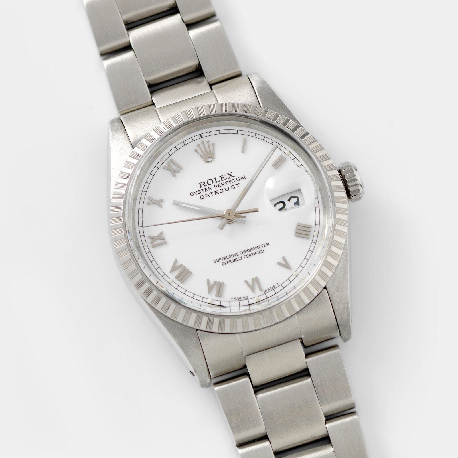 تصویر منبع؛ ساعت مچی رولکس Rolex Datejust رفرنس 16030 با صفحه سفید رومی