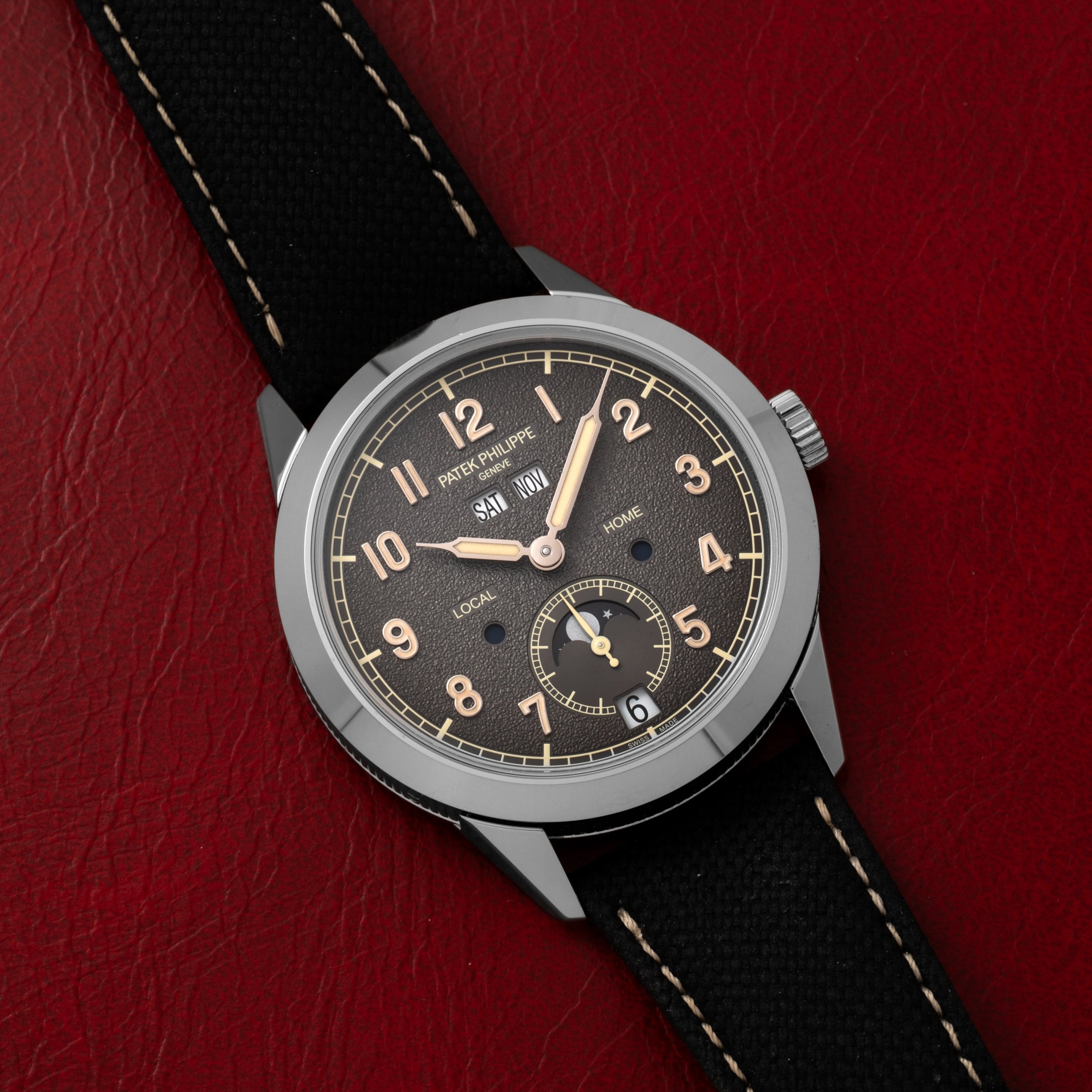 تصویر منبع؛ ساعت Patek Philippe Annual Calendar Travel Time مدل 5326G-001