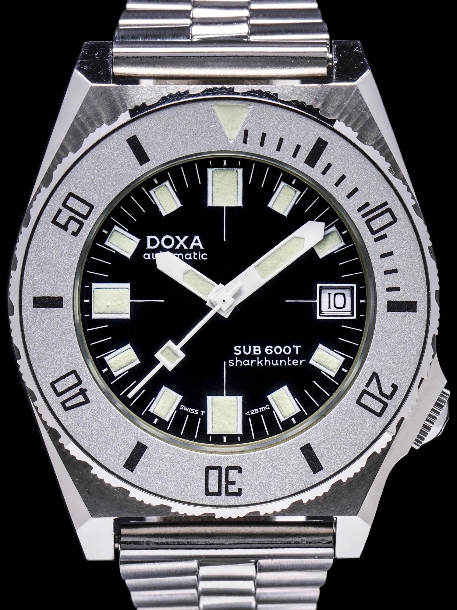 تصویر منبع؛ ساعت مچی دوکسا DOXA Sub 600T Sharkhunter دوره Aubry دهه ۱۹۸۰