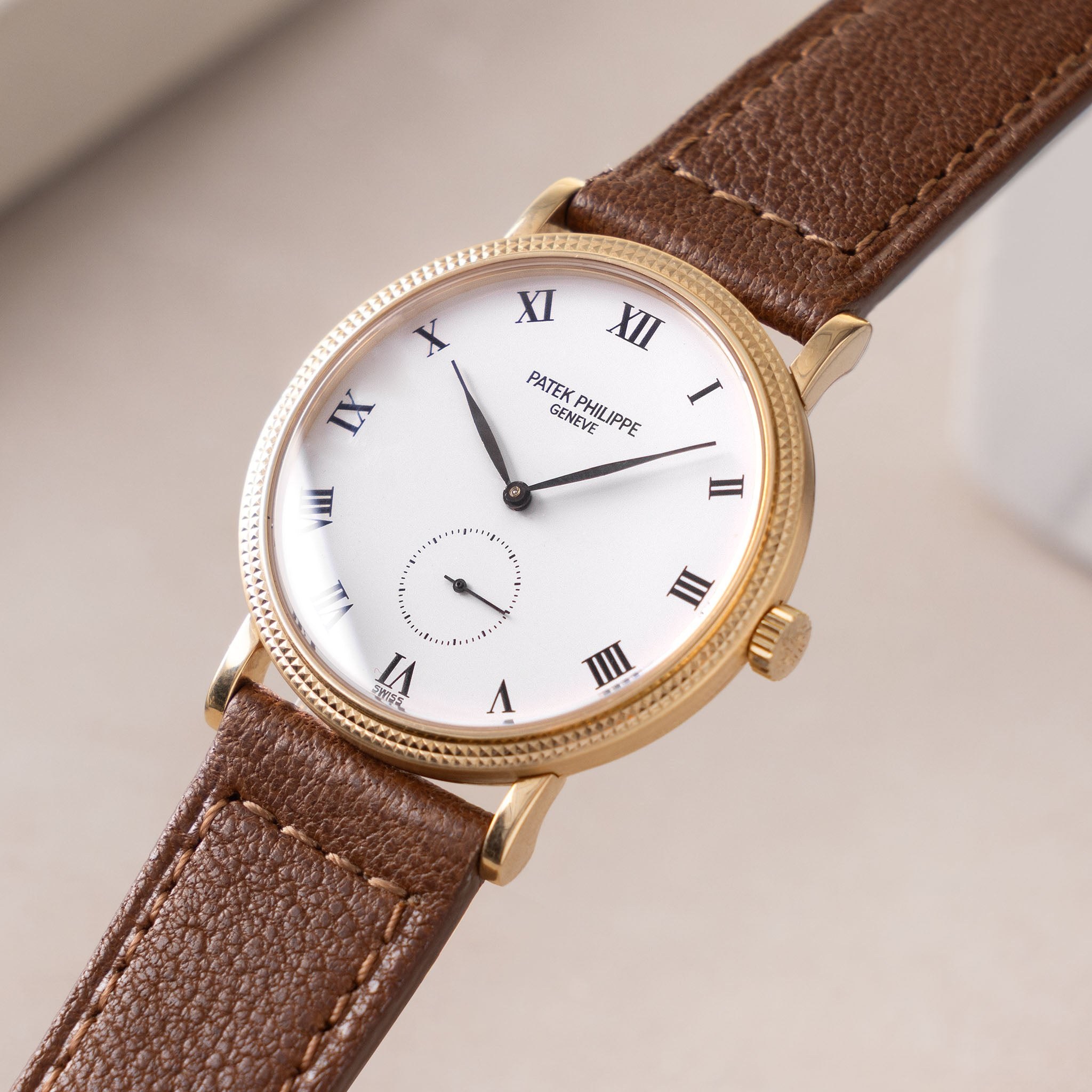 ساعت مچی پتک فیلیپ Patek Philippe Calatrava 3919J طلا ۱۸ عیار، اواسط دهه ۱۹۹۰