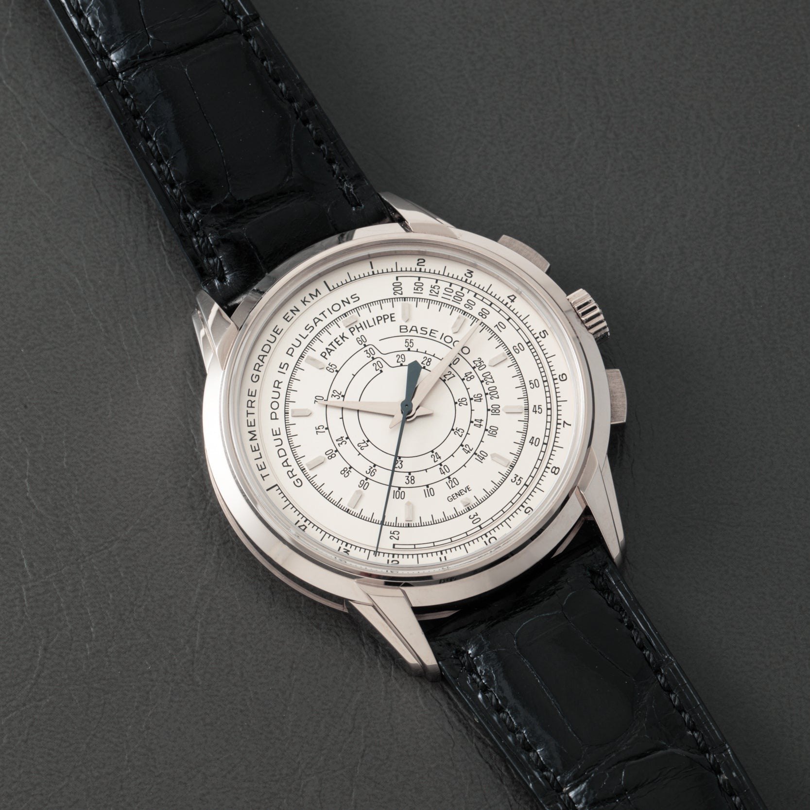 تصویر منبع؛ ساعت مچی Patek Philippe Multi-Scale Chronograph رفرنس 5975G