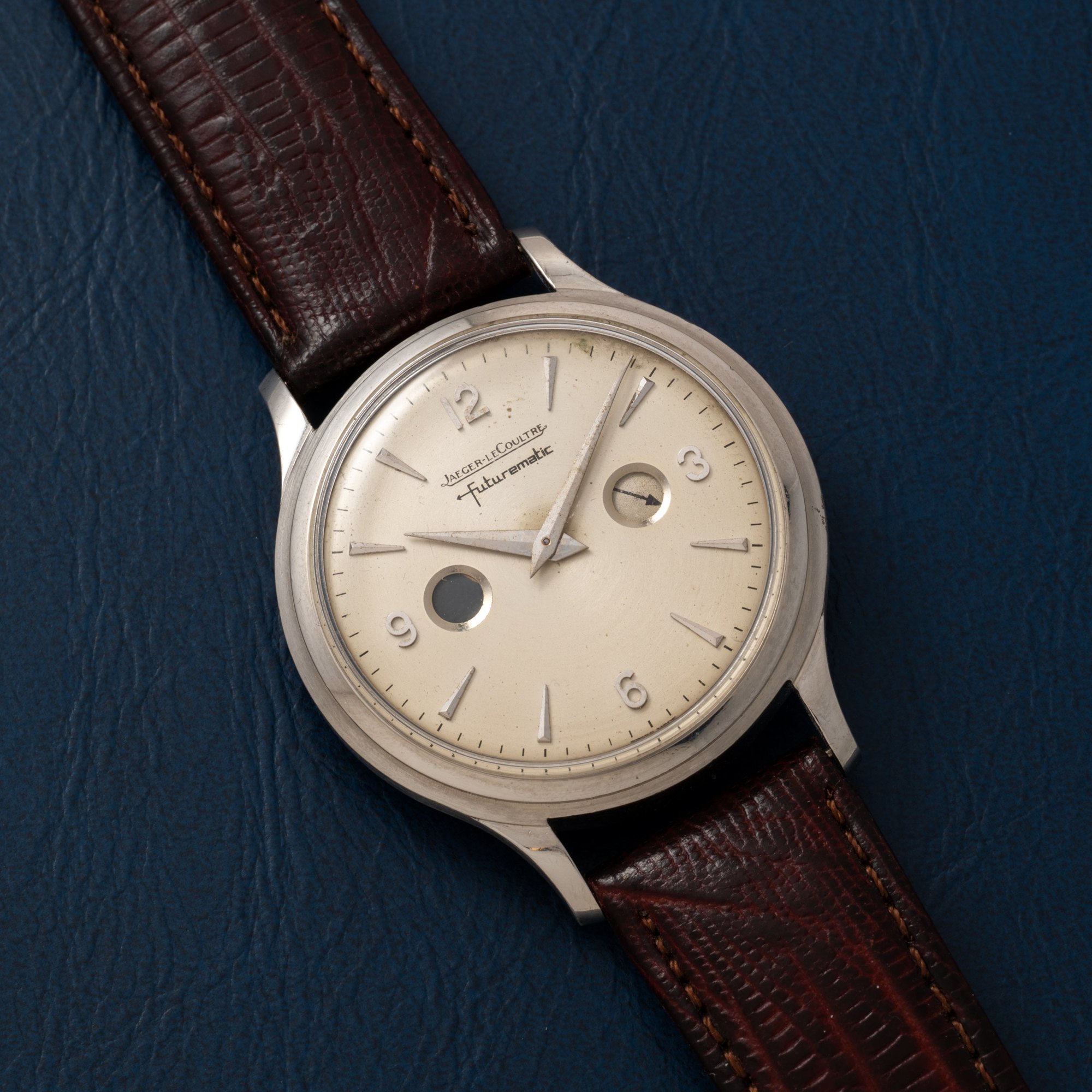 تصویر منبع؛ ساعت مچی Jaeger-LeCoultre Futurematic 'Porthole'