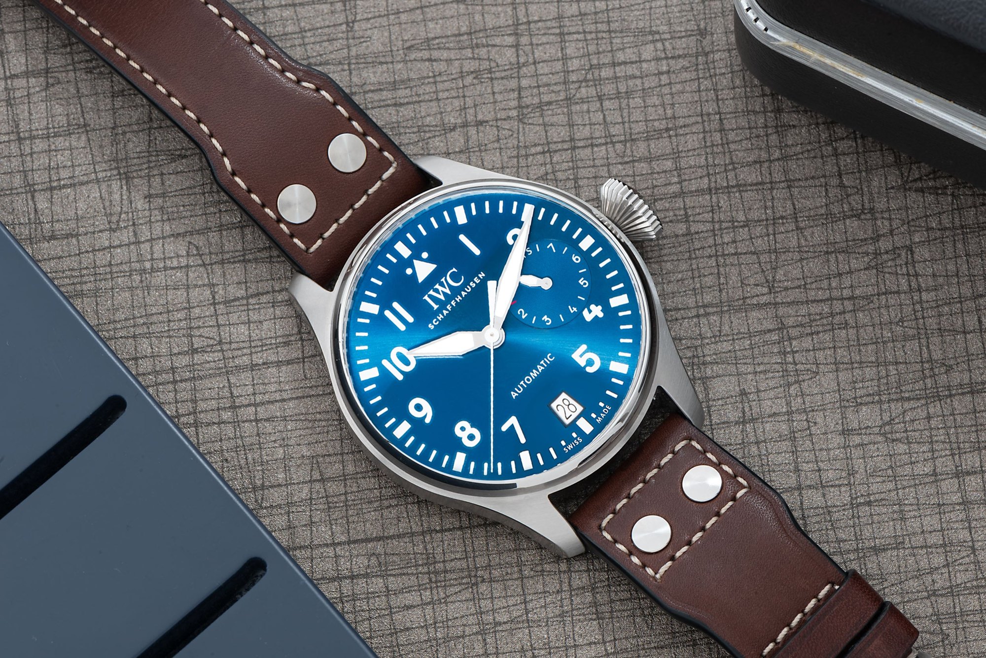 تصویر منبع؛ ساعت مچی خلبانی IWC مدل Big Pilot 'Le Petit Prince' رفرنس IW501002